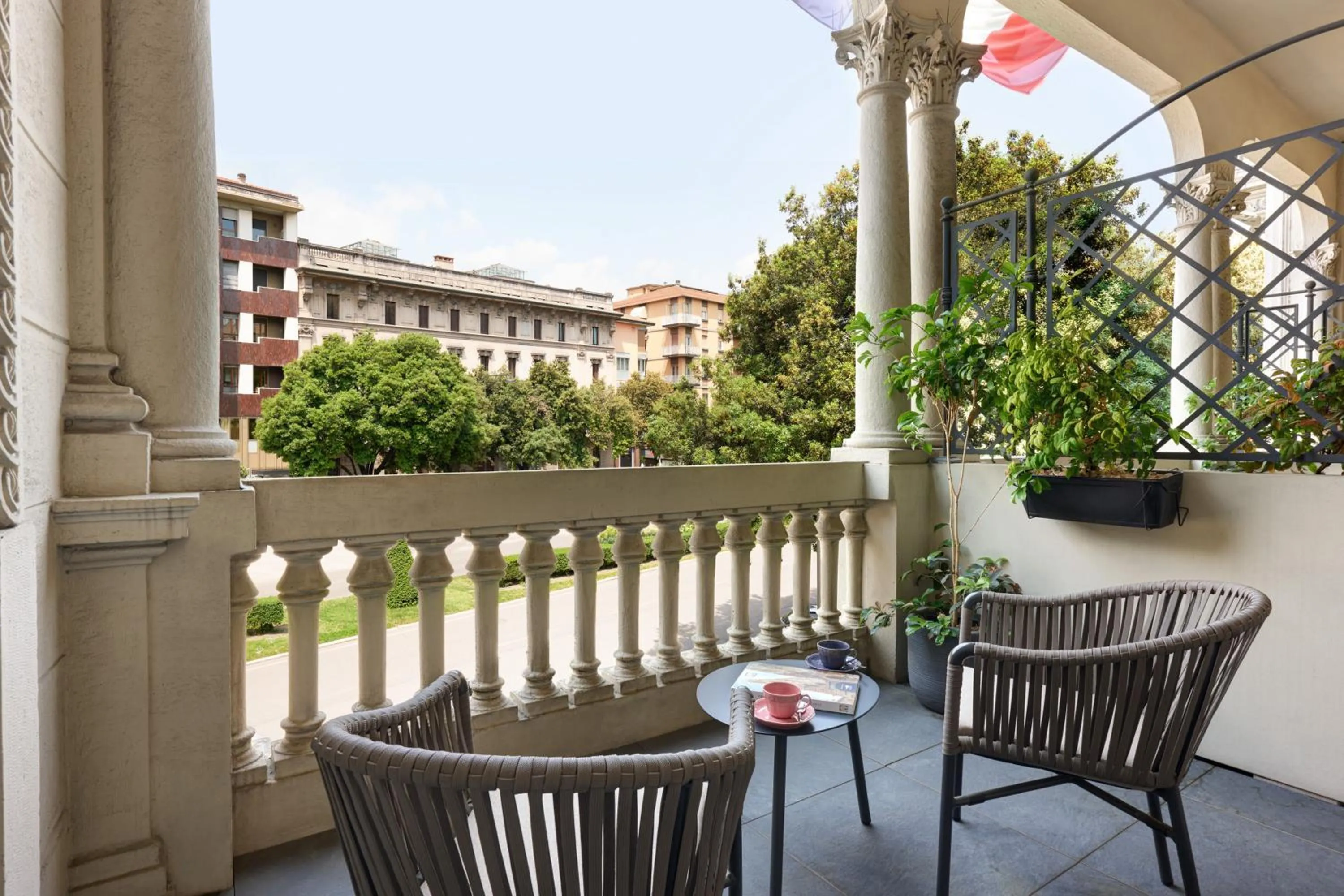 Balcony/Terrace in Hotel Indigo Verona - Grand Hotel Des Arts by IHG