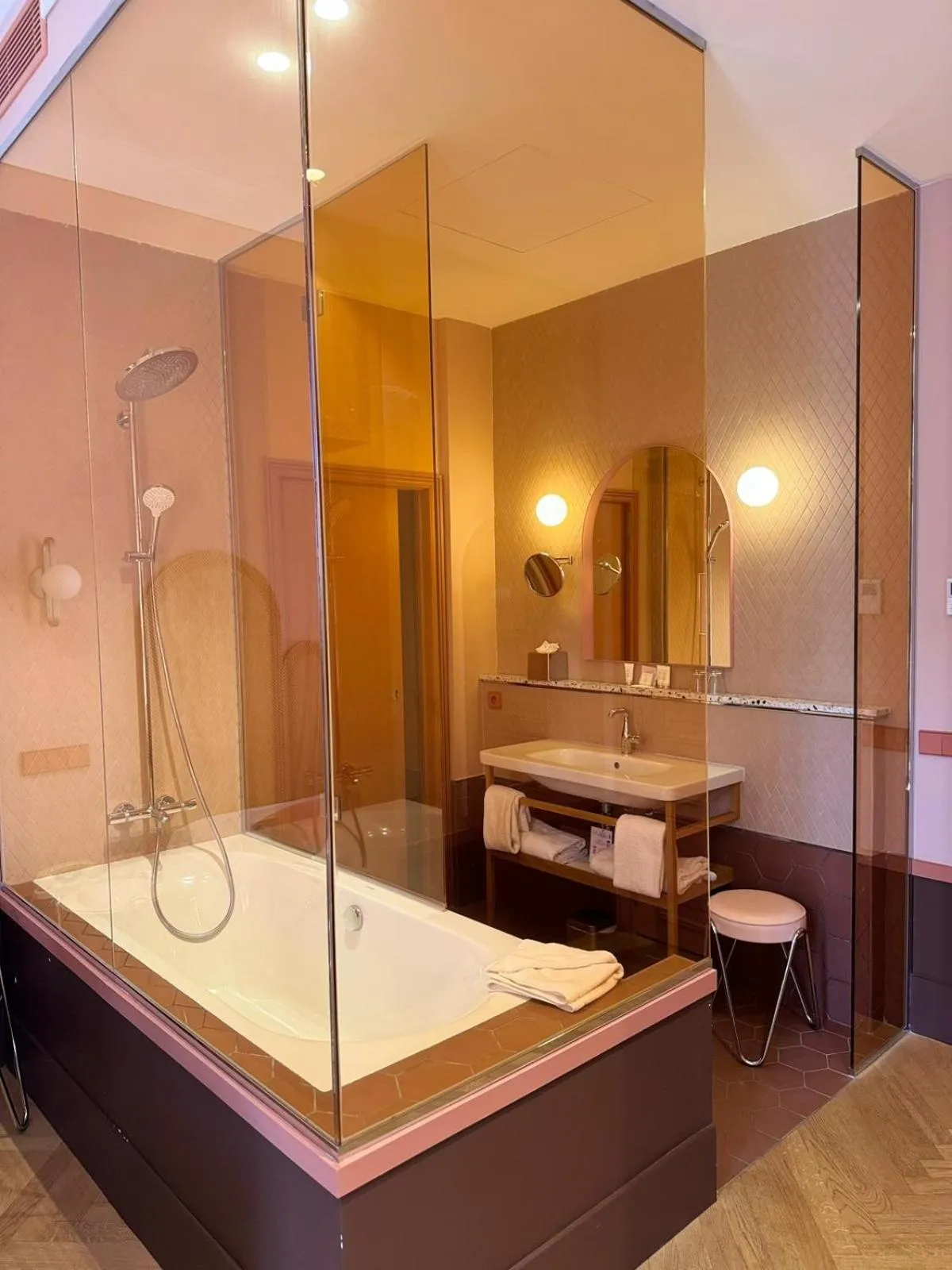Bathroom in Hotel De Cambis Best Western Premier Collection