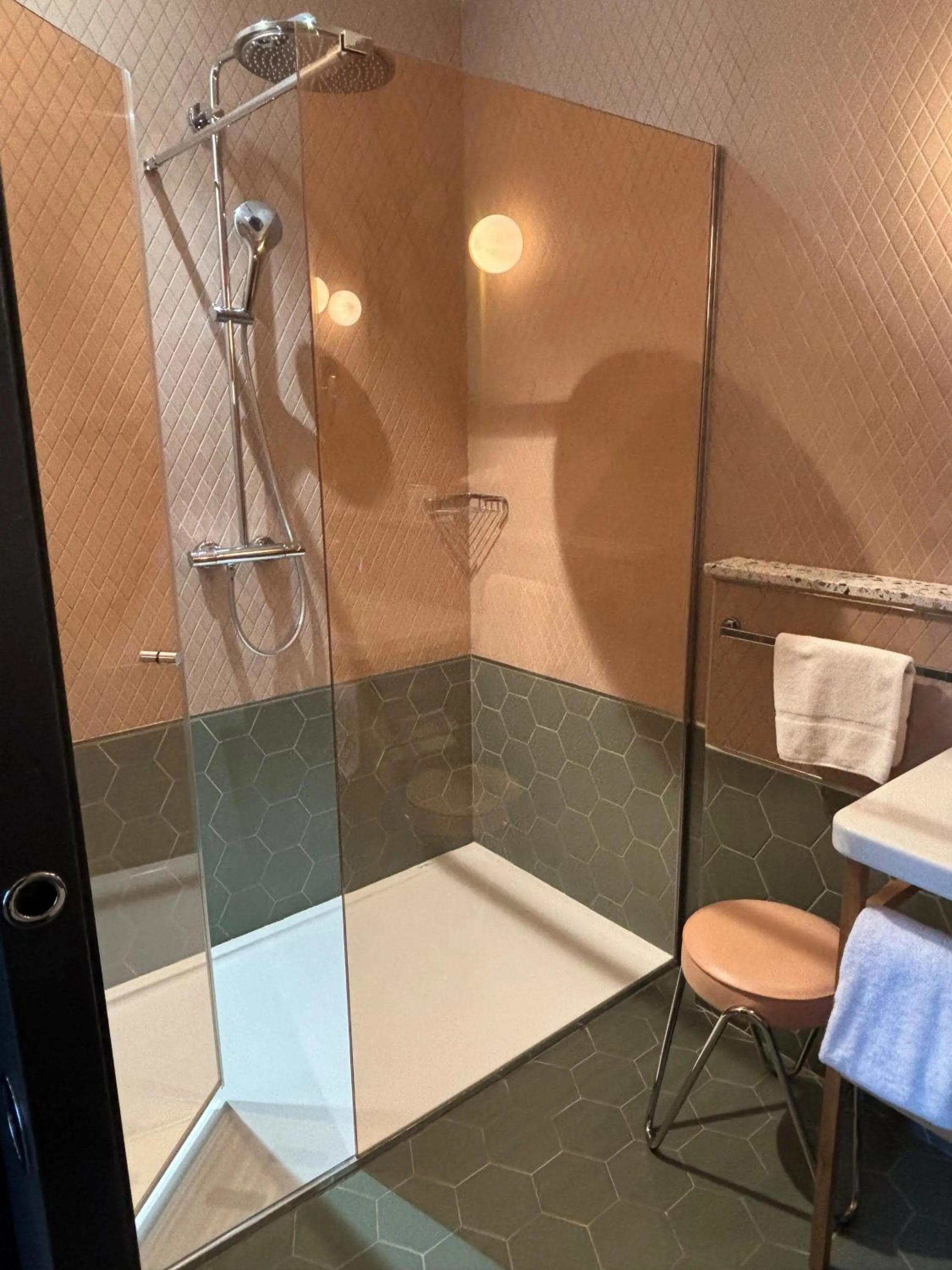 Bathroom in Hotel De Cambis Best Western Premier Collection