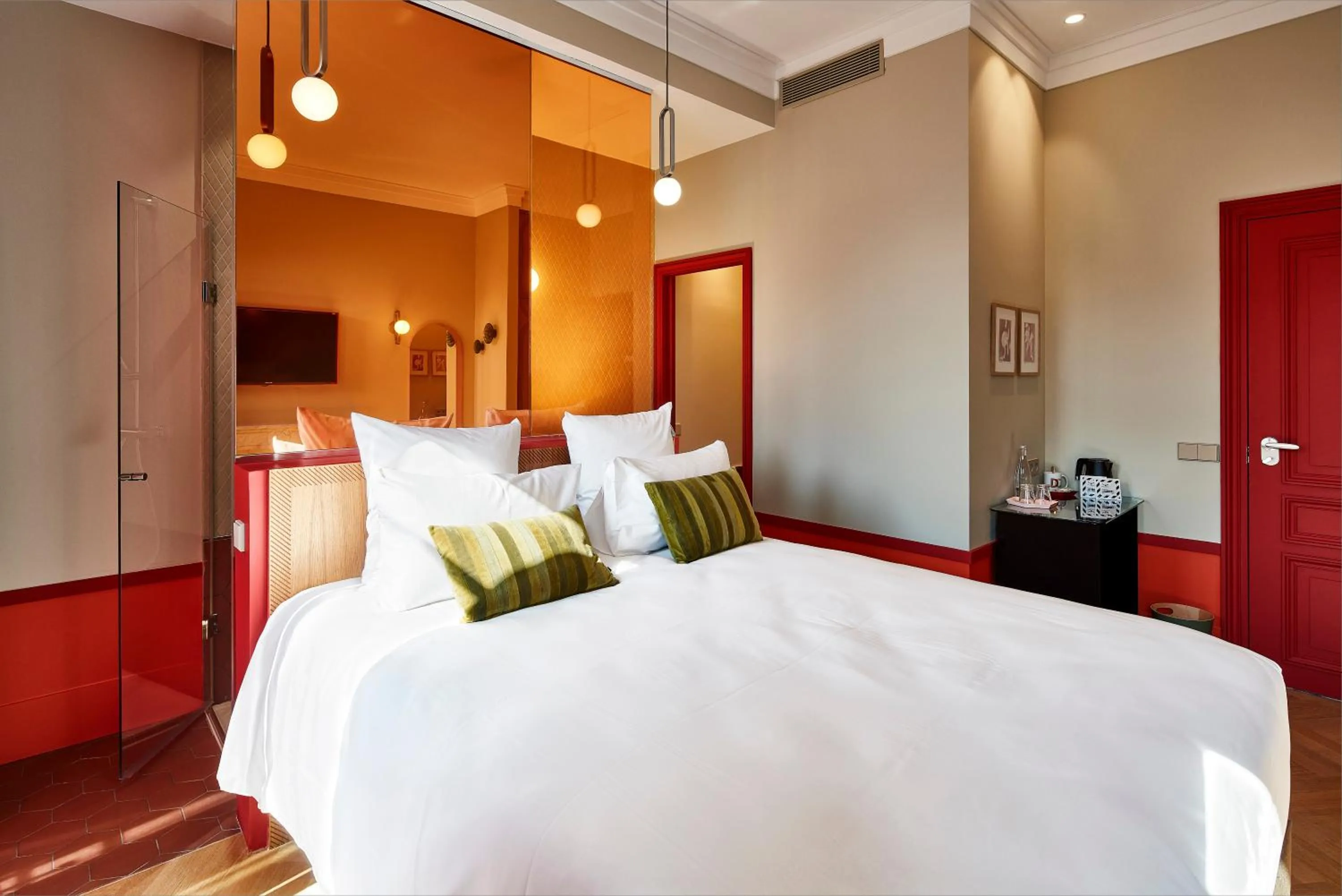 Photo of the whole room, Bed in Hotel De Cambis Best Western Premier Collection