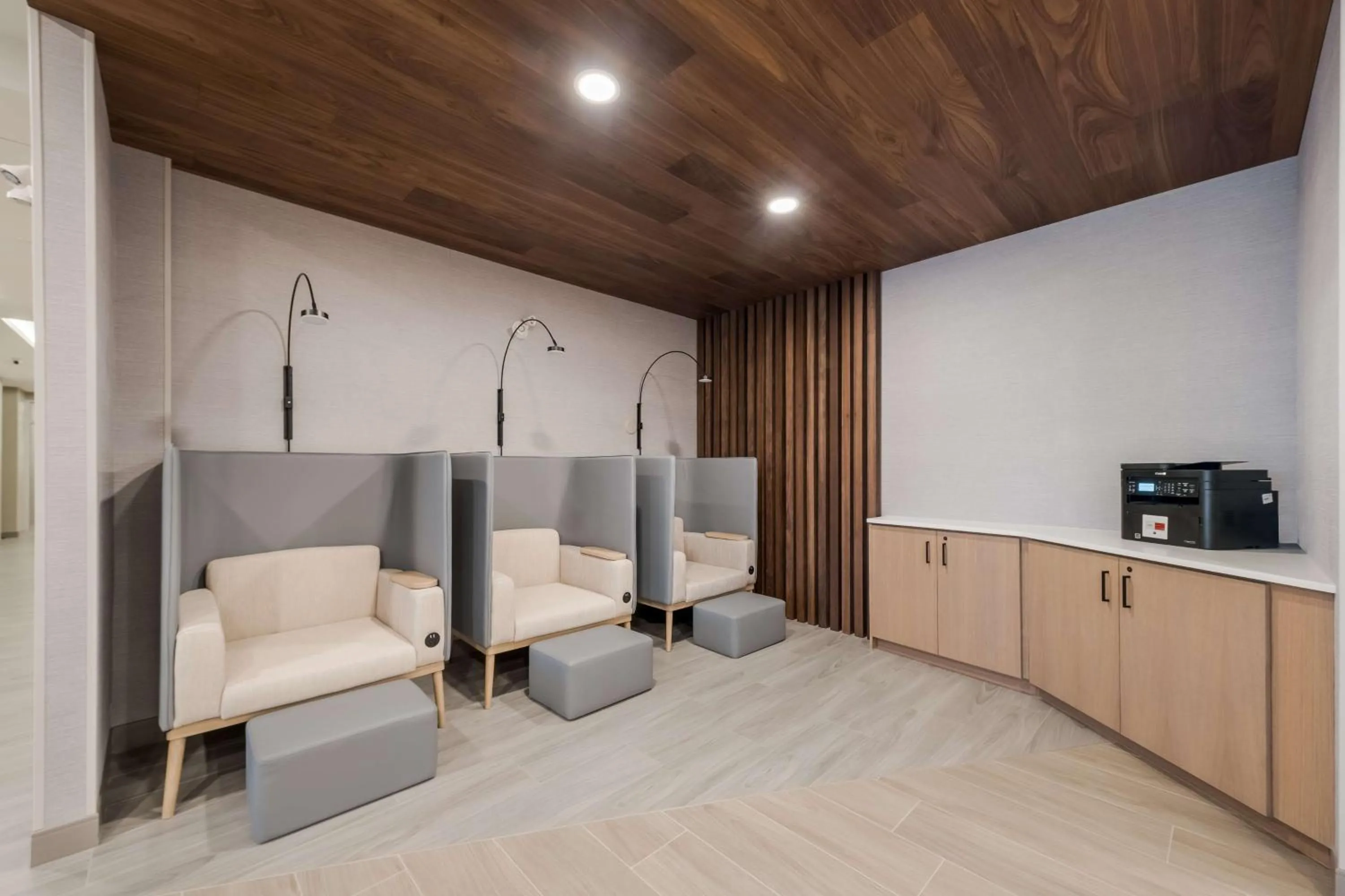 Business facilities in Best Western Plus Parry Sound