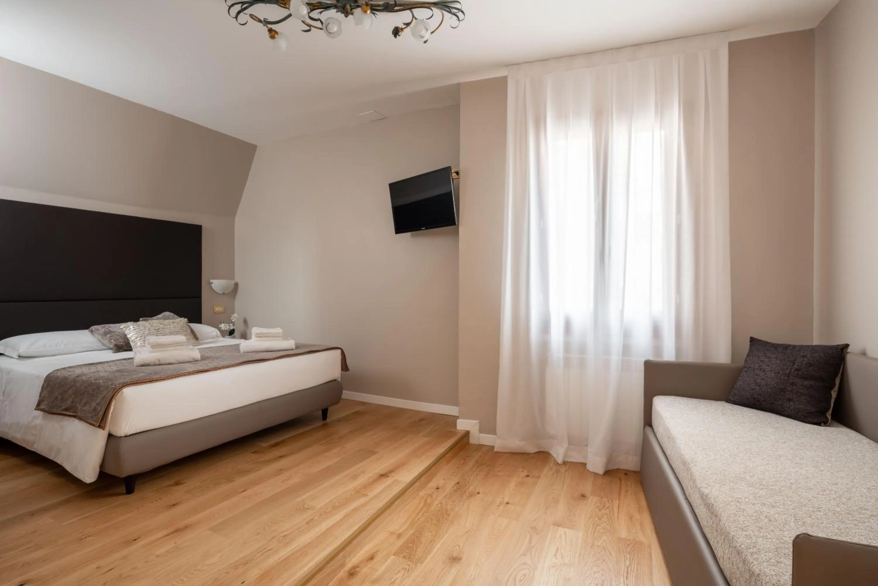 Bedroom, Bed in Locanda Herion