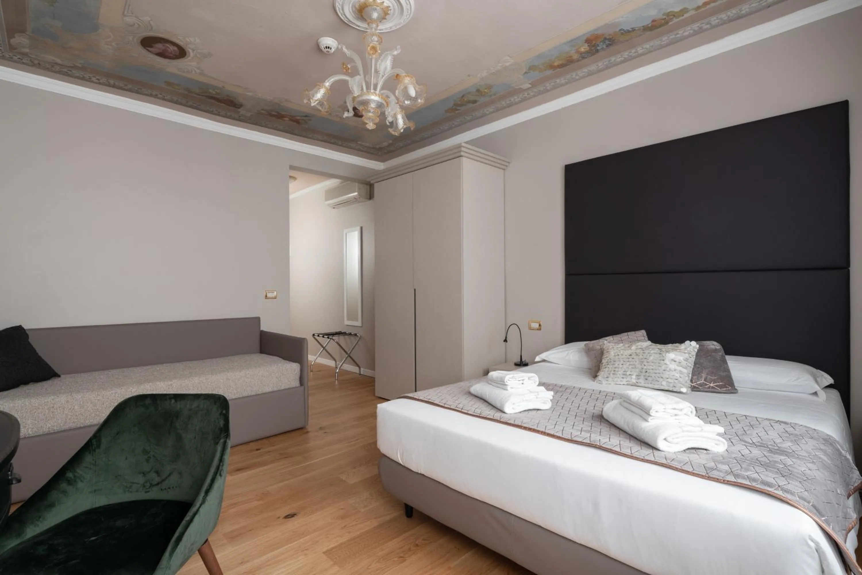 Bedroom, Bed in Locanda Herion