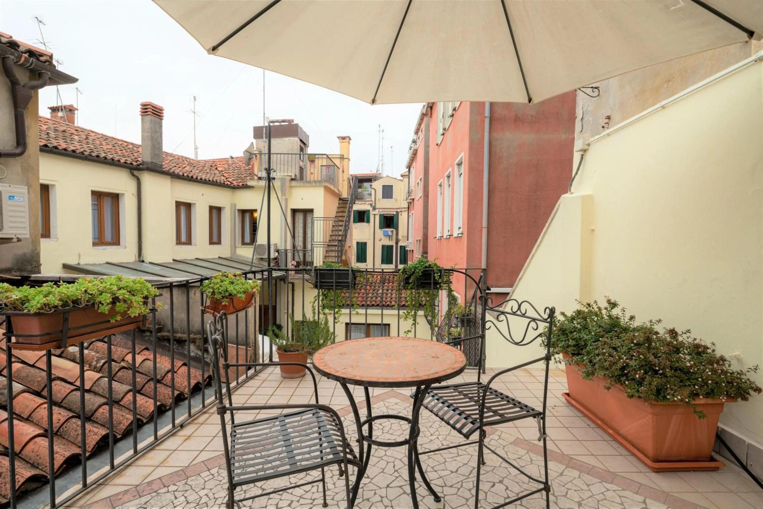 Property building in Locanda Herion