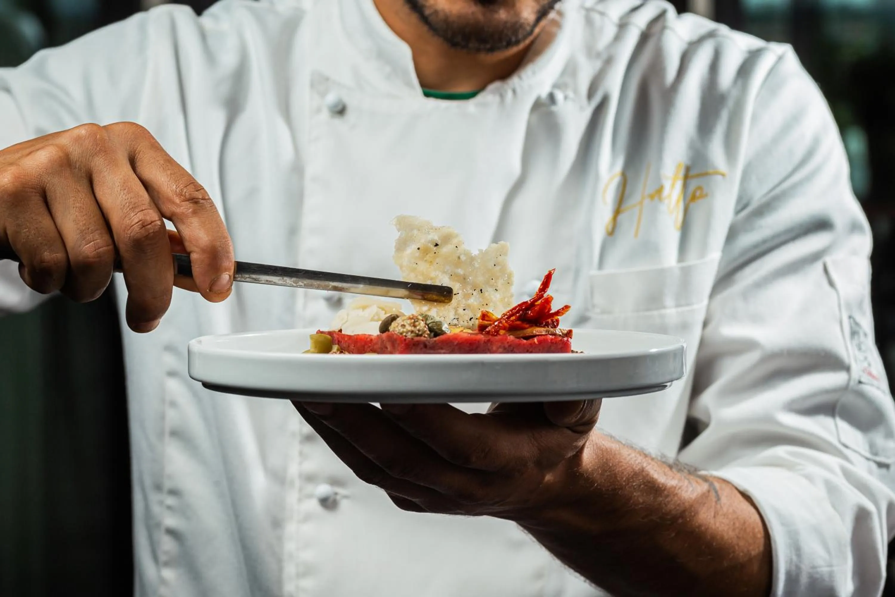 Restaurant/places to eat in NEW IPOINT HOTEL