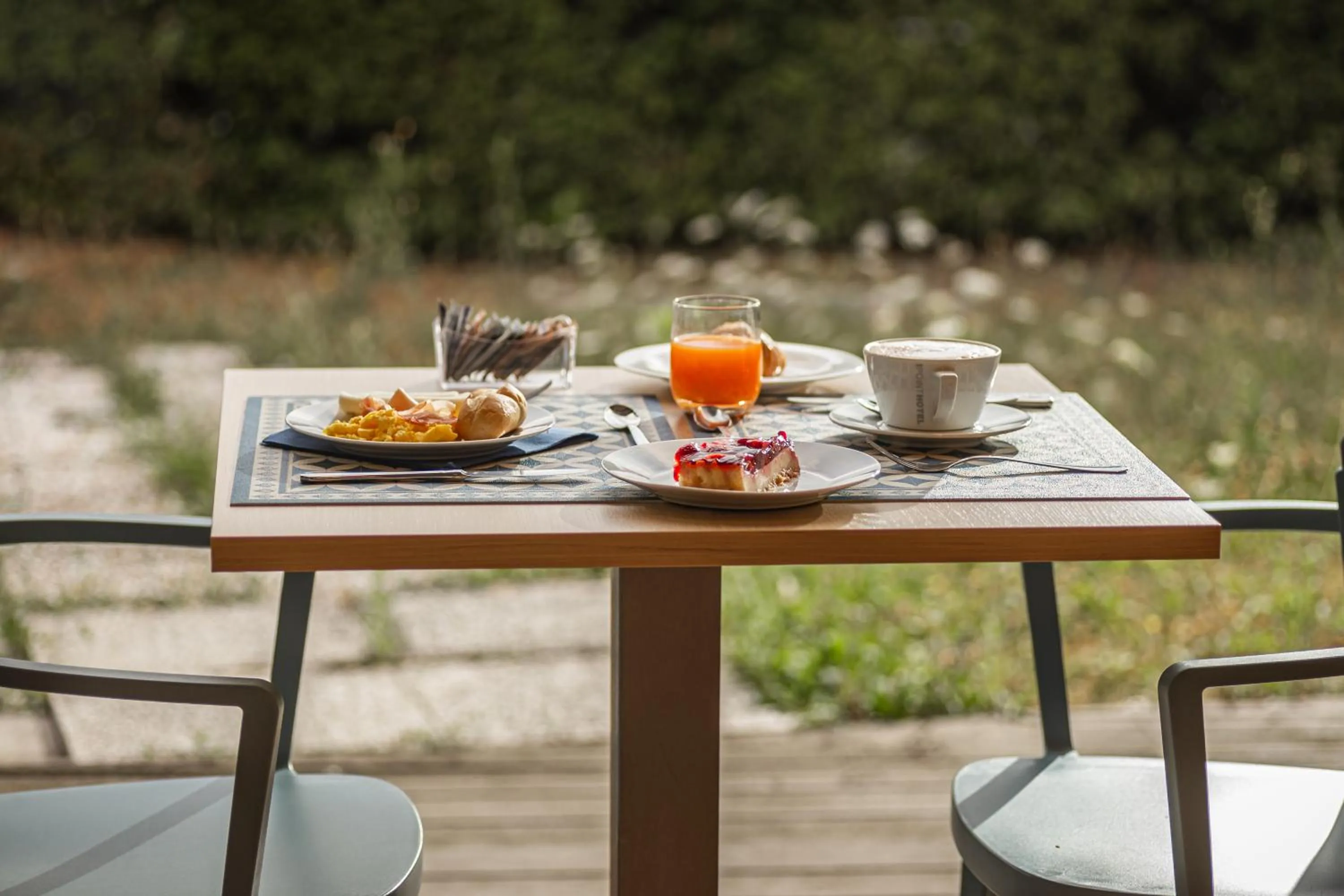 Breakfast in NEW IPOINT HOTEL