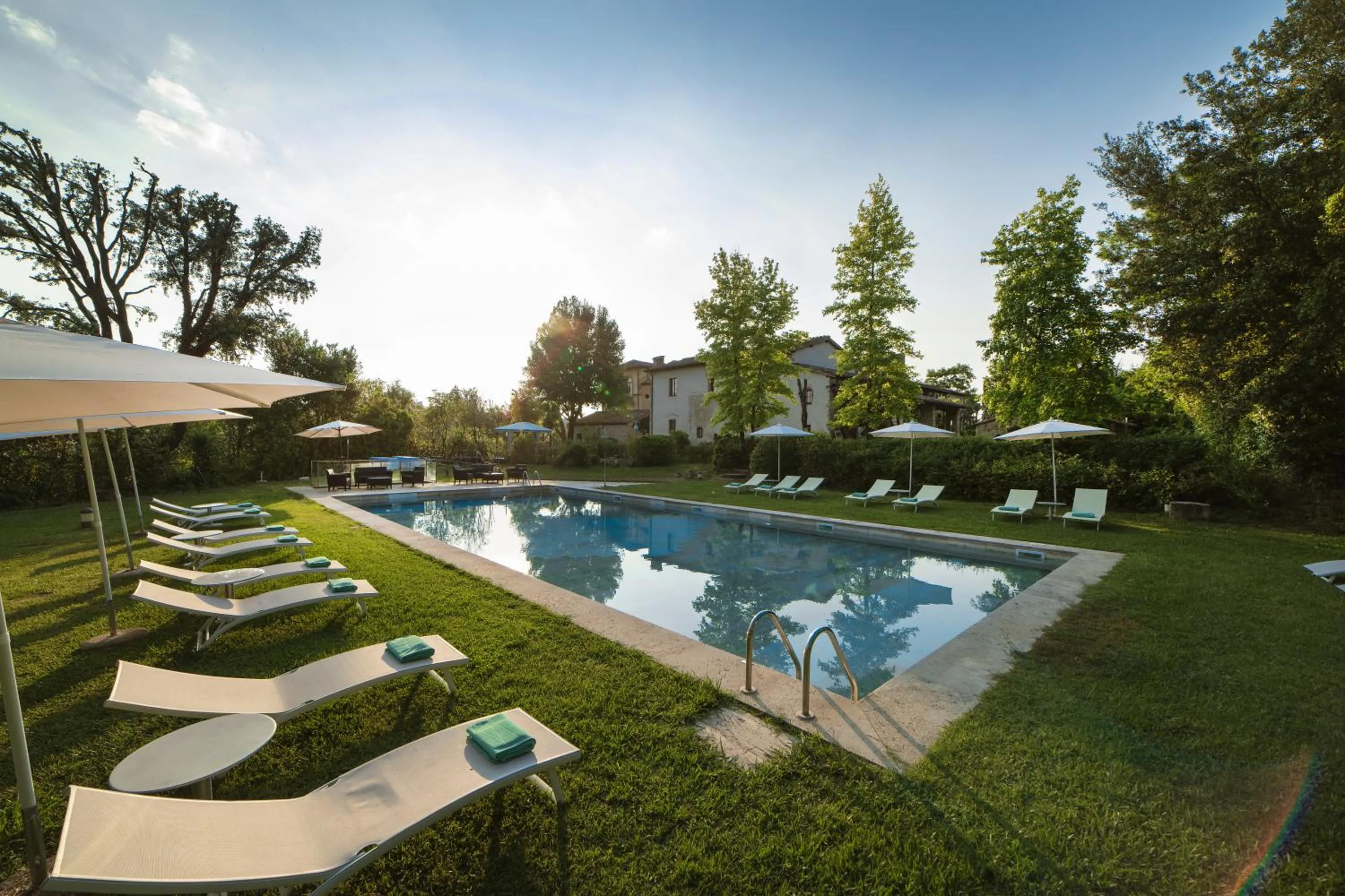 Pool view in Relais Della Rovere