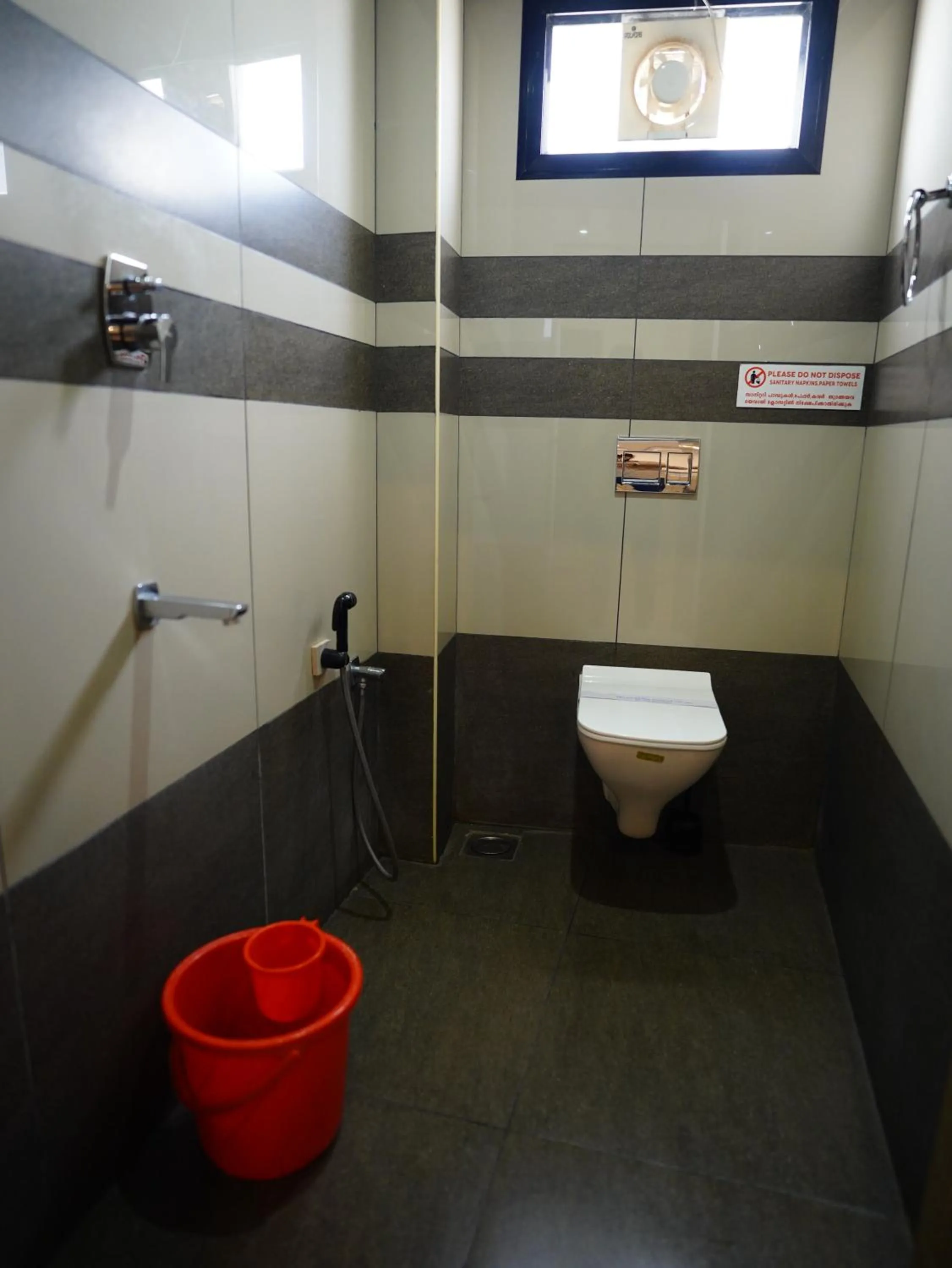 Toilet in ABUDHABI RESIDENCY