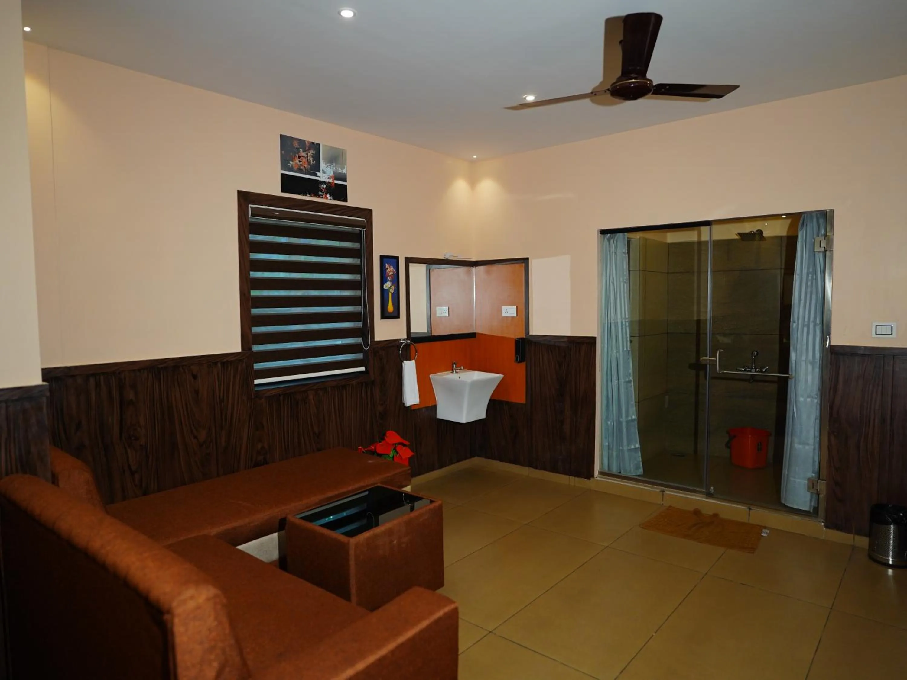 Photo of the whole room in ABUDHABI RESIDENCY