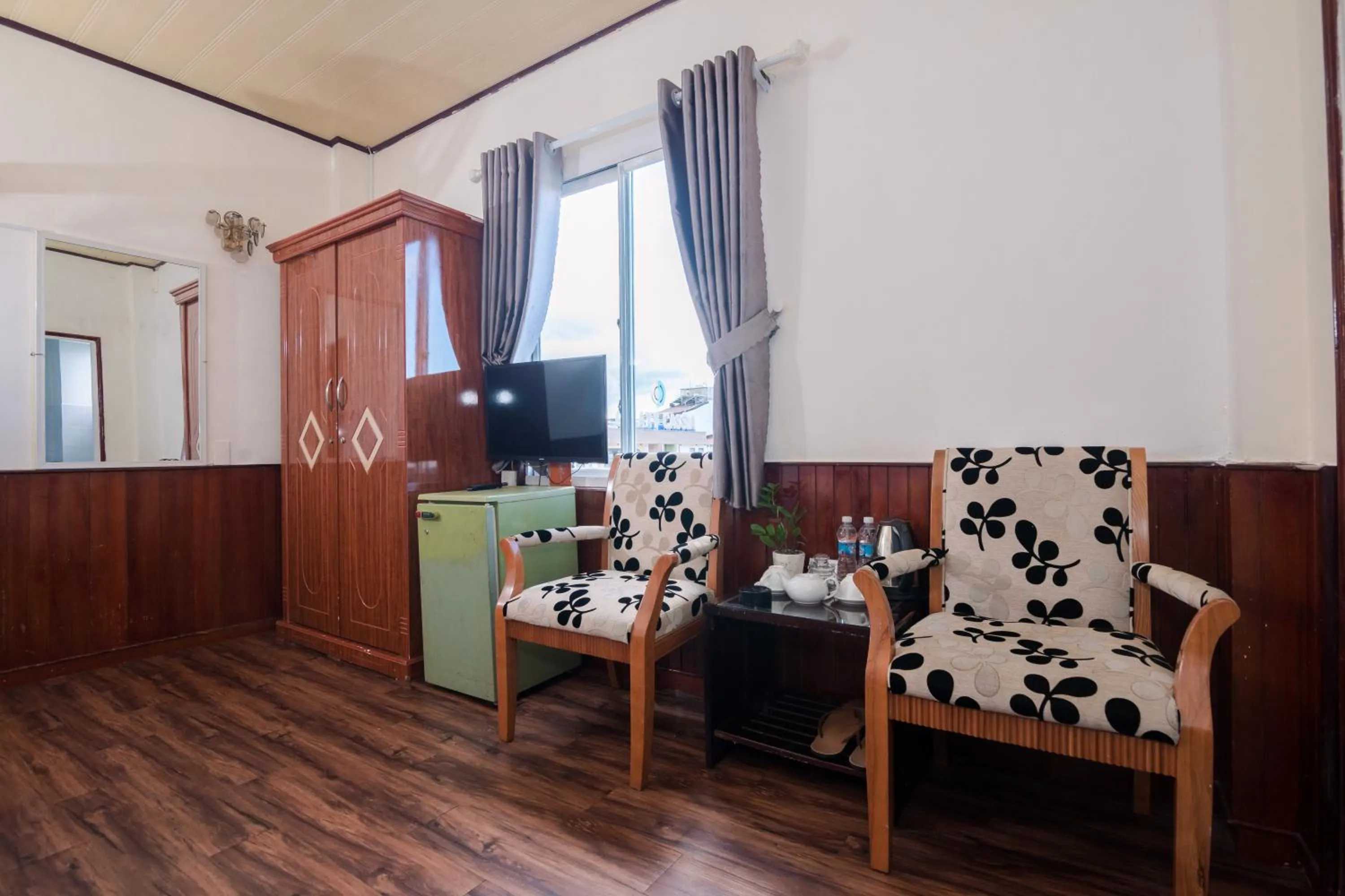 Bedroom in ANH ĐÀO HOTEL