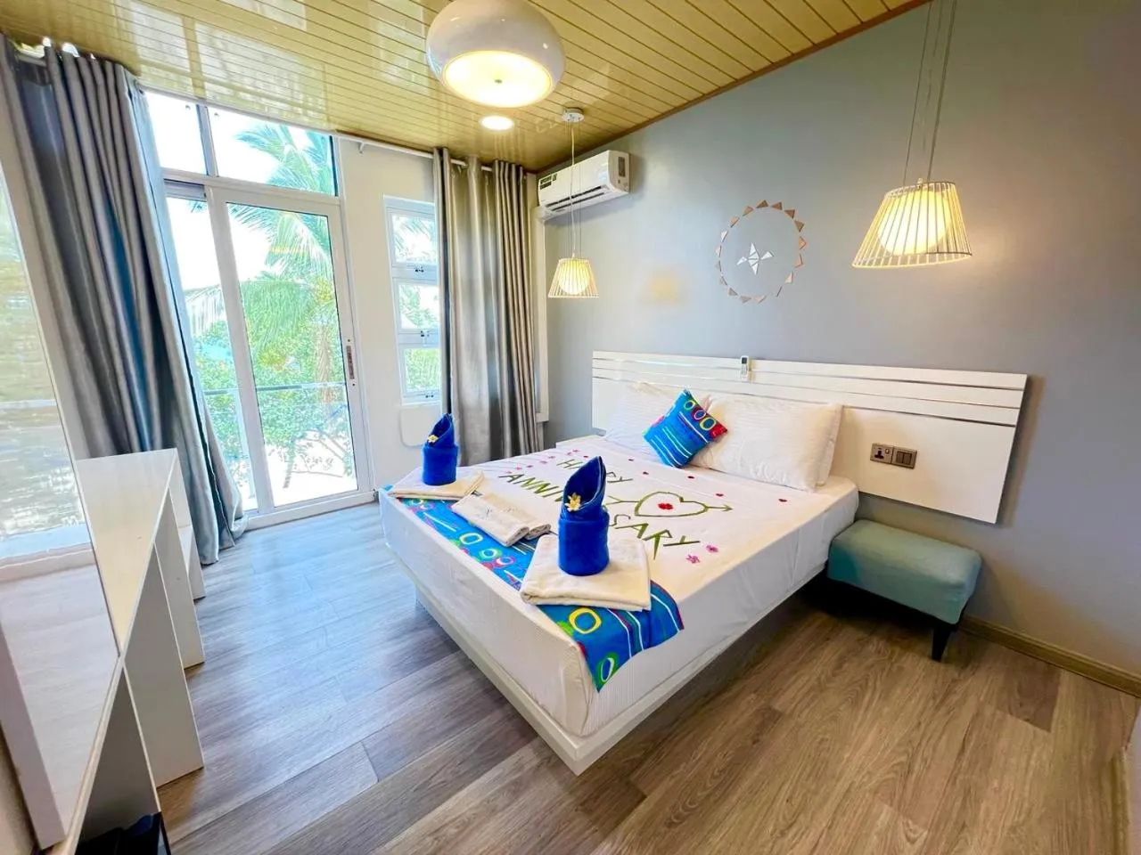 Bedroom, Bed in VIVA Beach Maldives