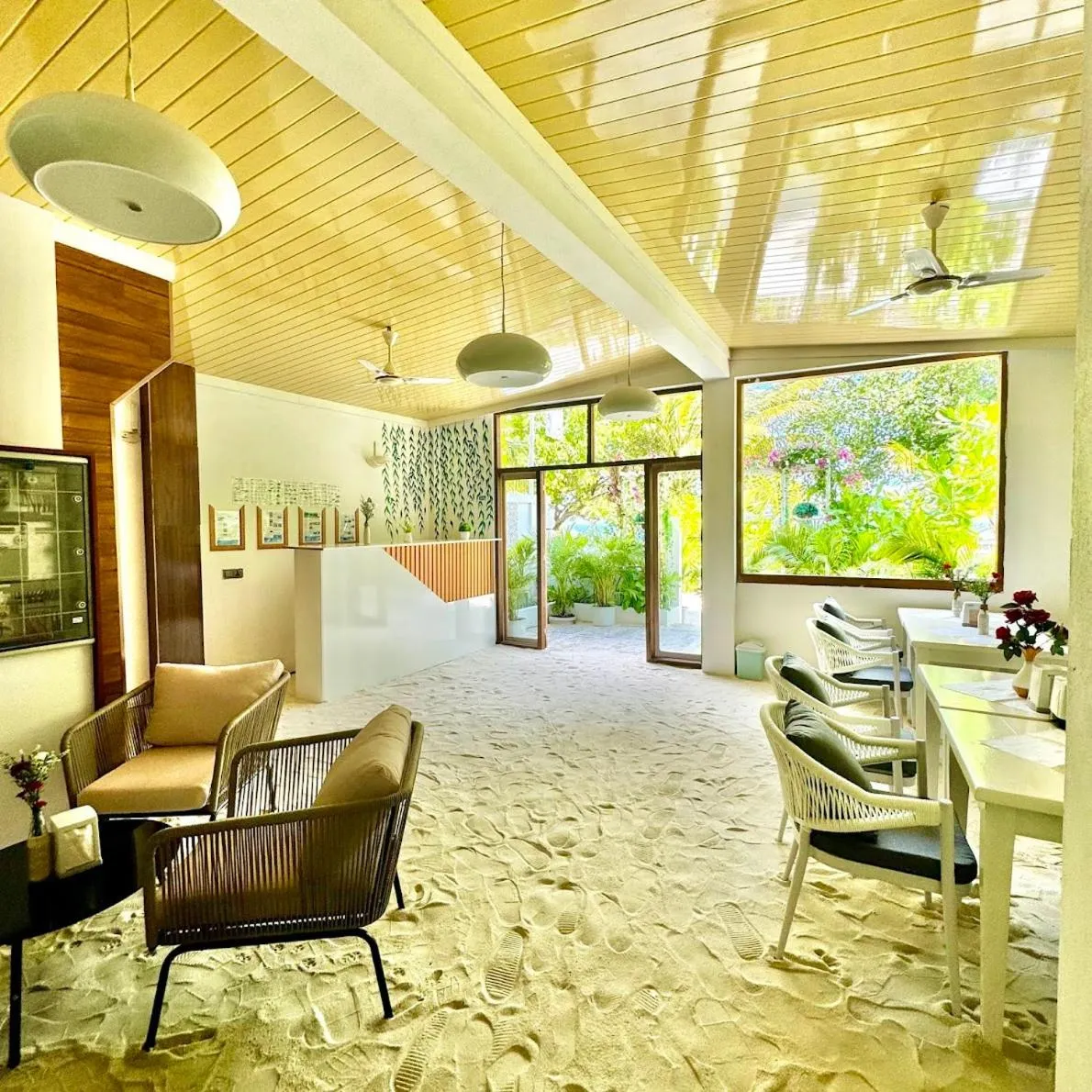 Lobby or reception in VIVA Beach Maldives