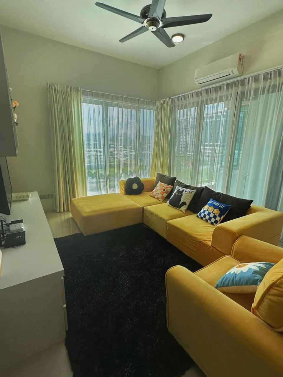 Living room in Mari Mari Homestay - IMAGO THE LOFT