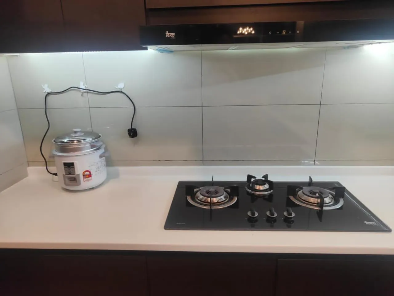 Kitchen or kitchenette in Mari Mari Homestay - IMAGO THE LOFT