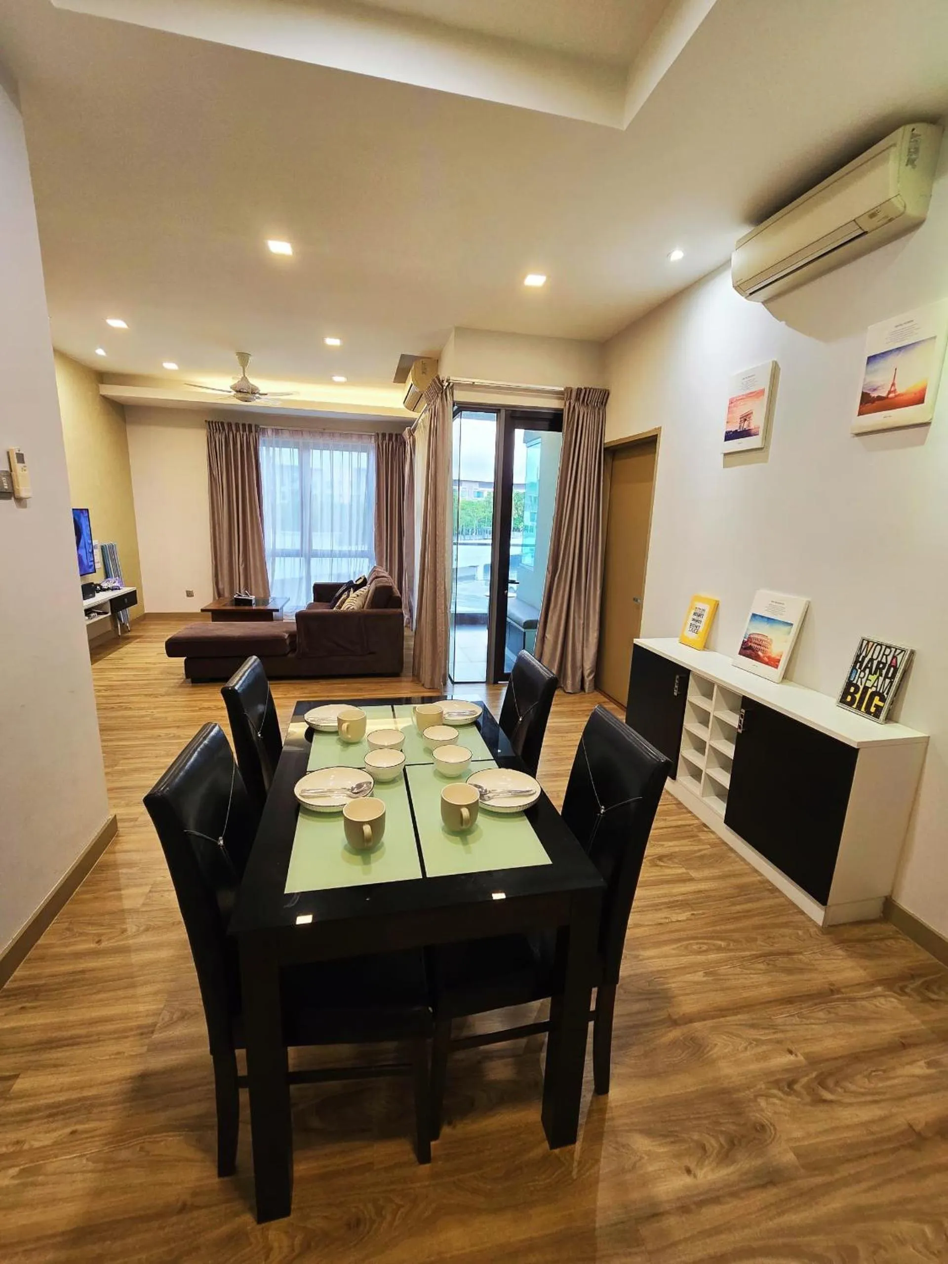 Dining area in Mari Mari Homestay - IMAGO THE LOFT