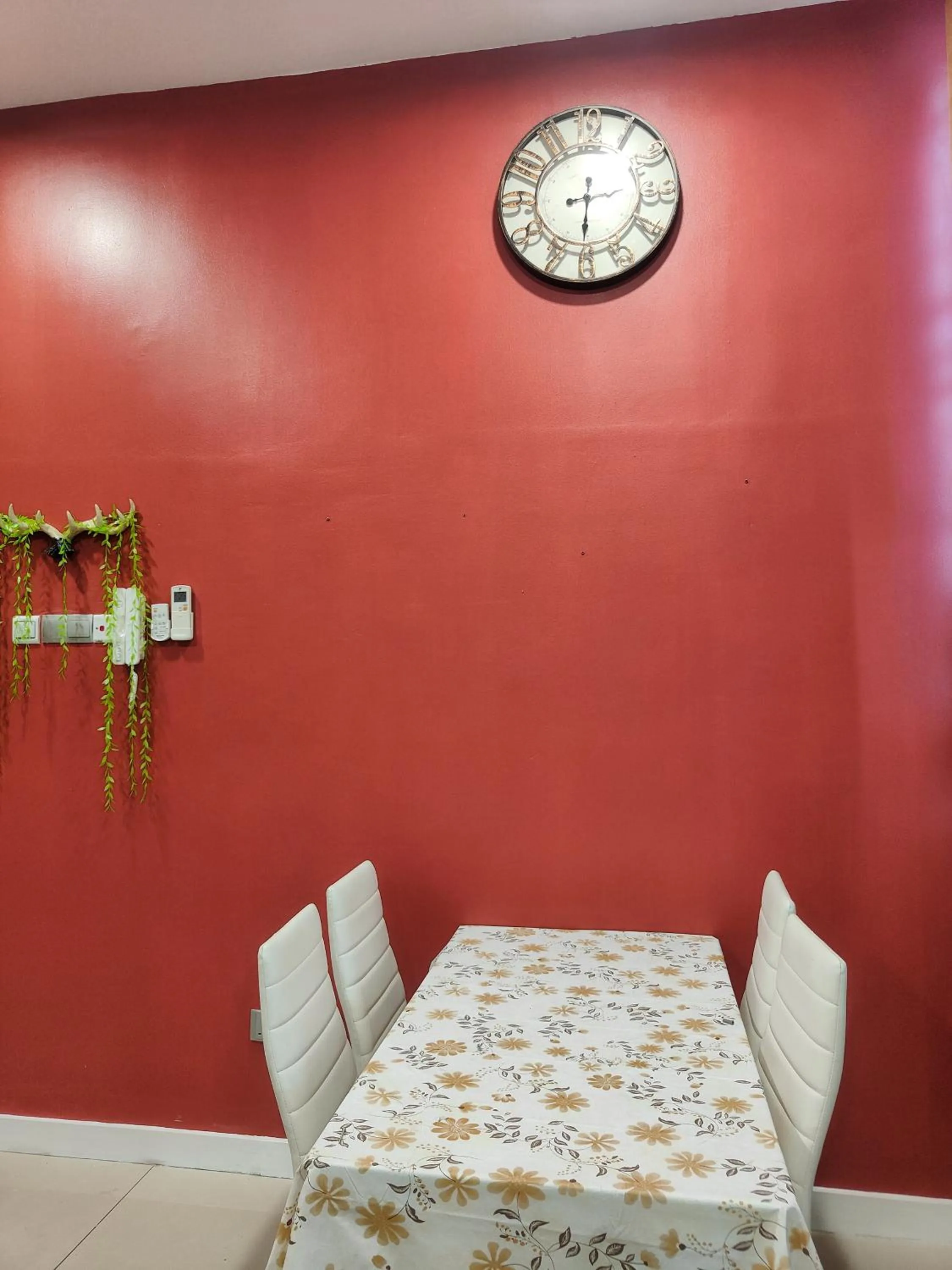 Dining area in Mari Mari Homestay - IMAGO THE LOFT