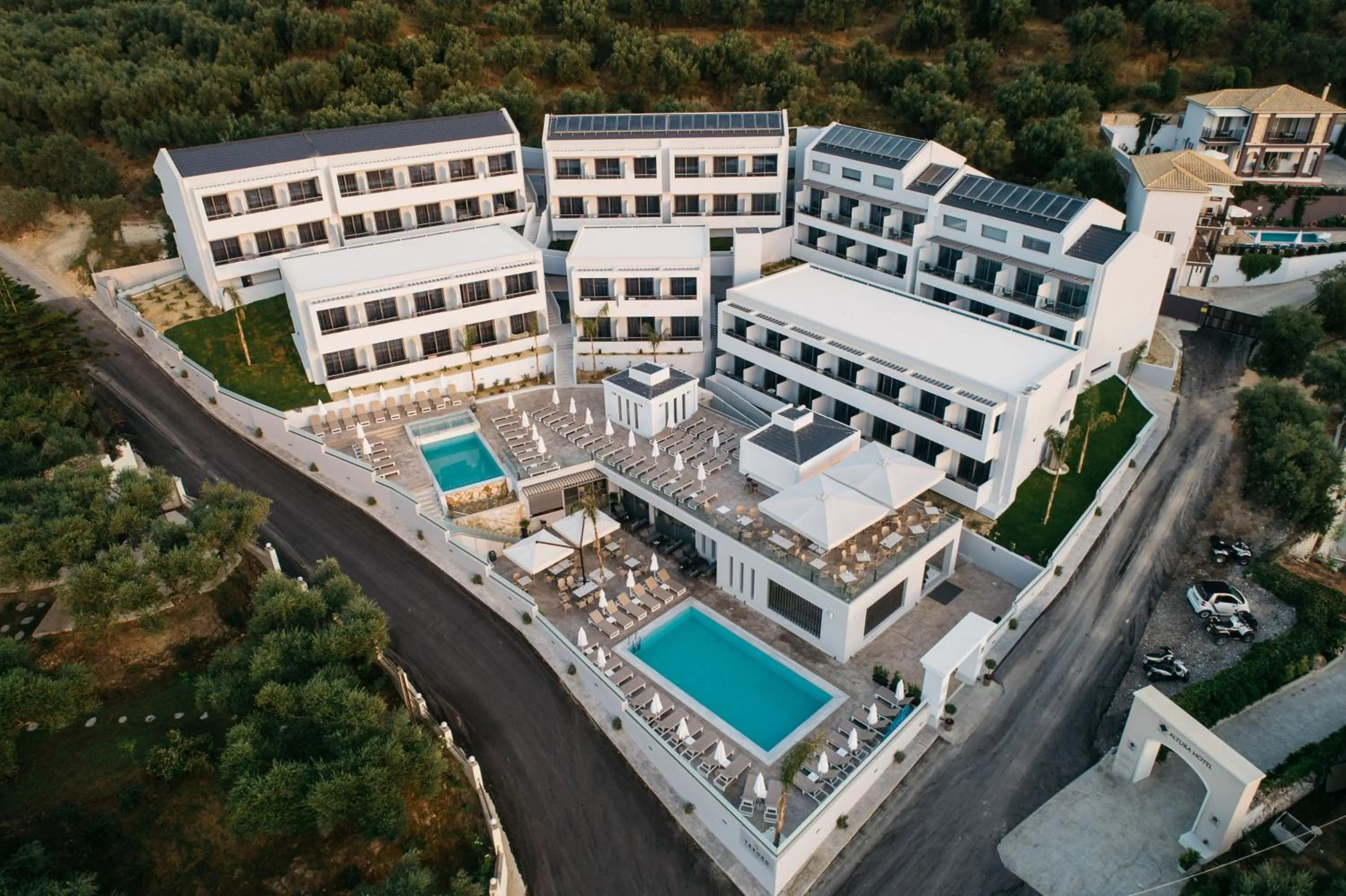 Property building in Tesoro Hotel Zakynthos