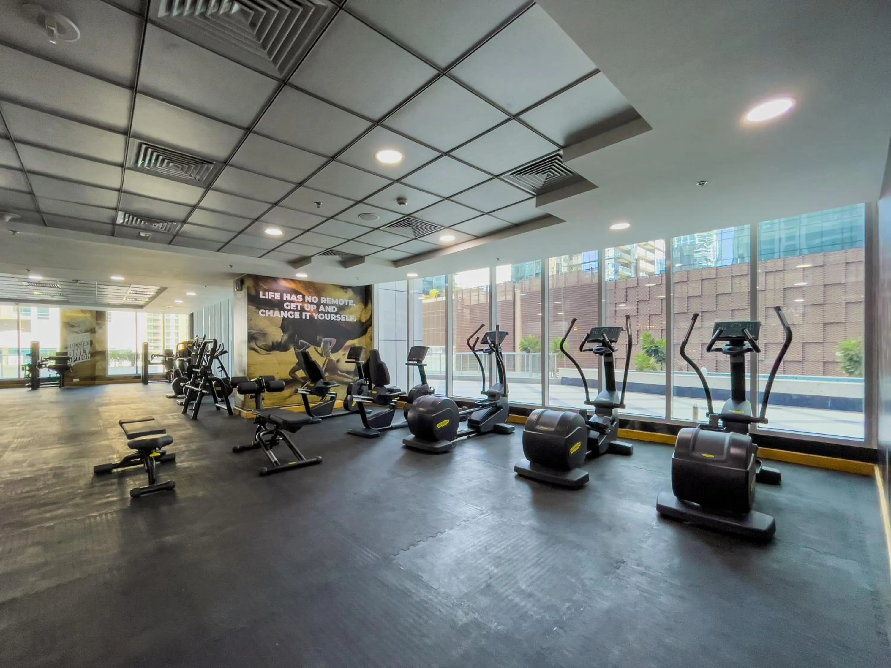 Fitness centre/facilities in Marco Polo - Your luxurious high-floor escape in Dubai Marina