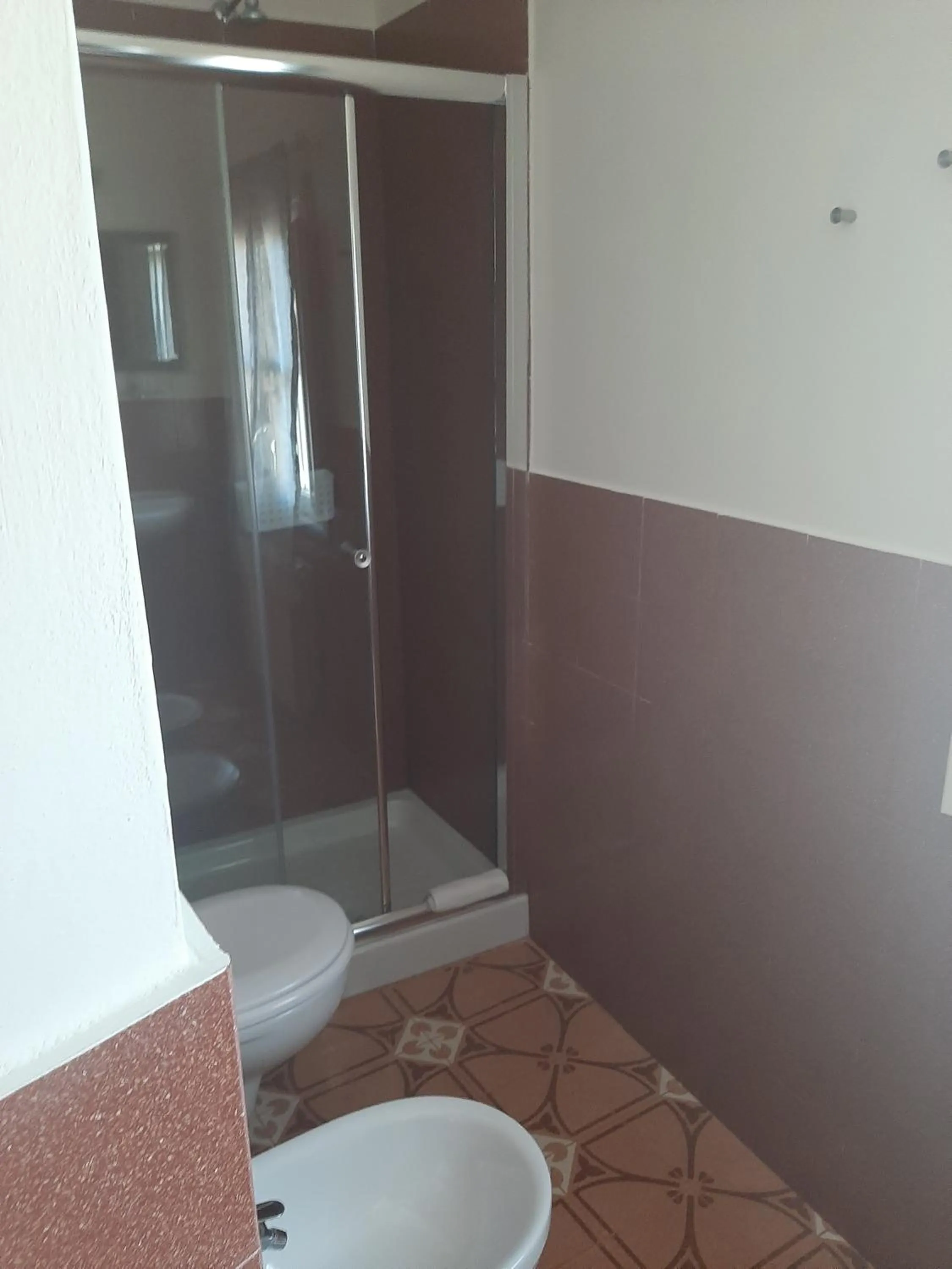 Bathroom in B&B Principe Calaf 3