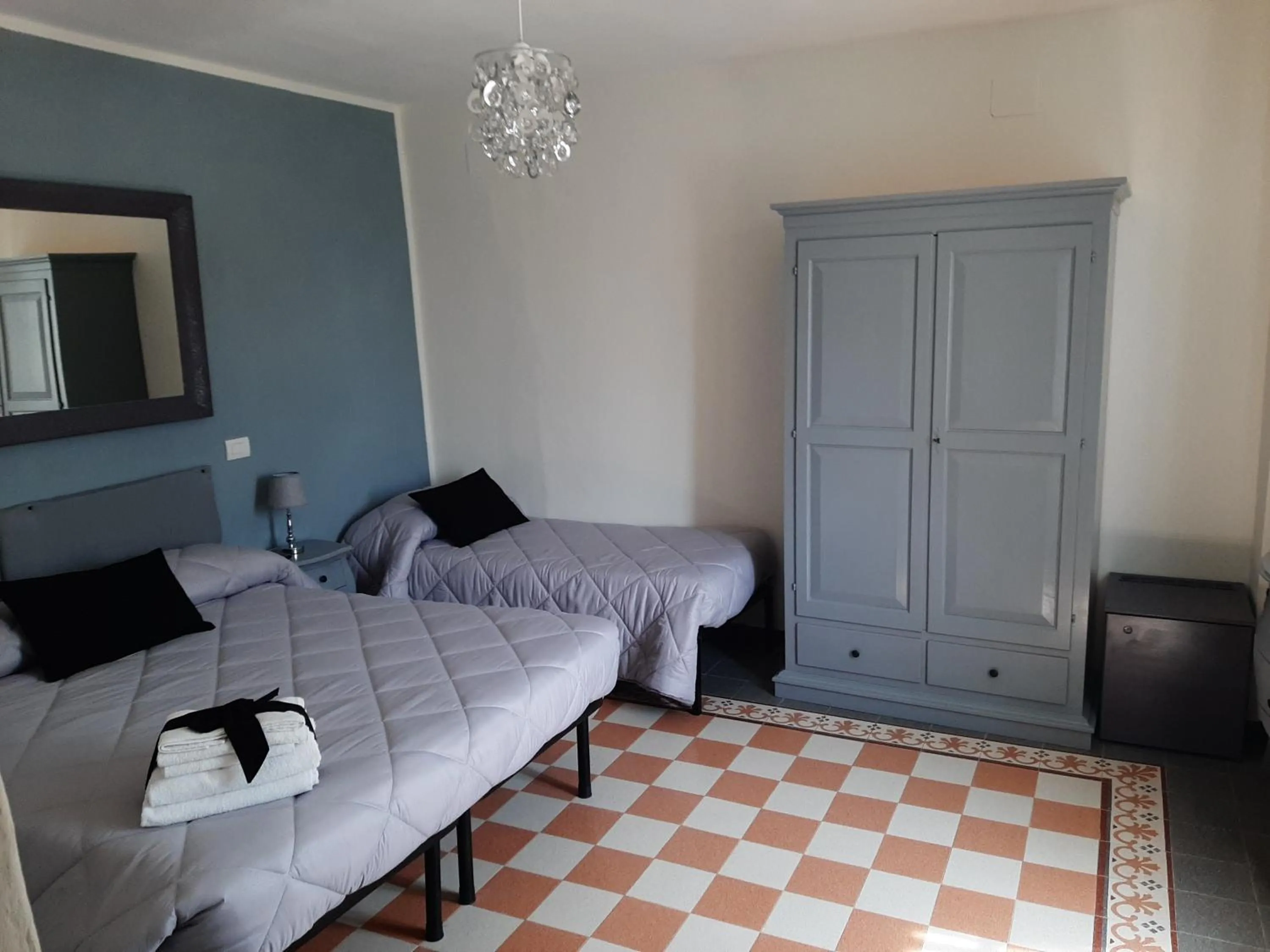 Photo of the whole room, Bed in B&B Principe Calaf 3