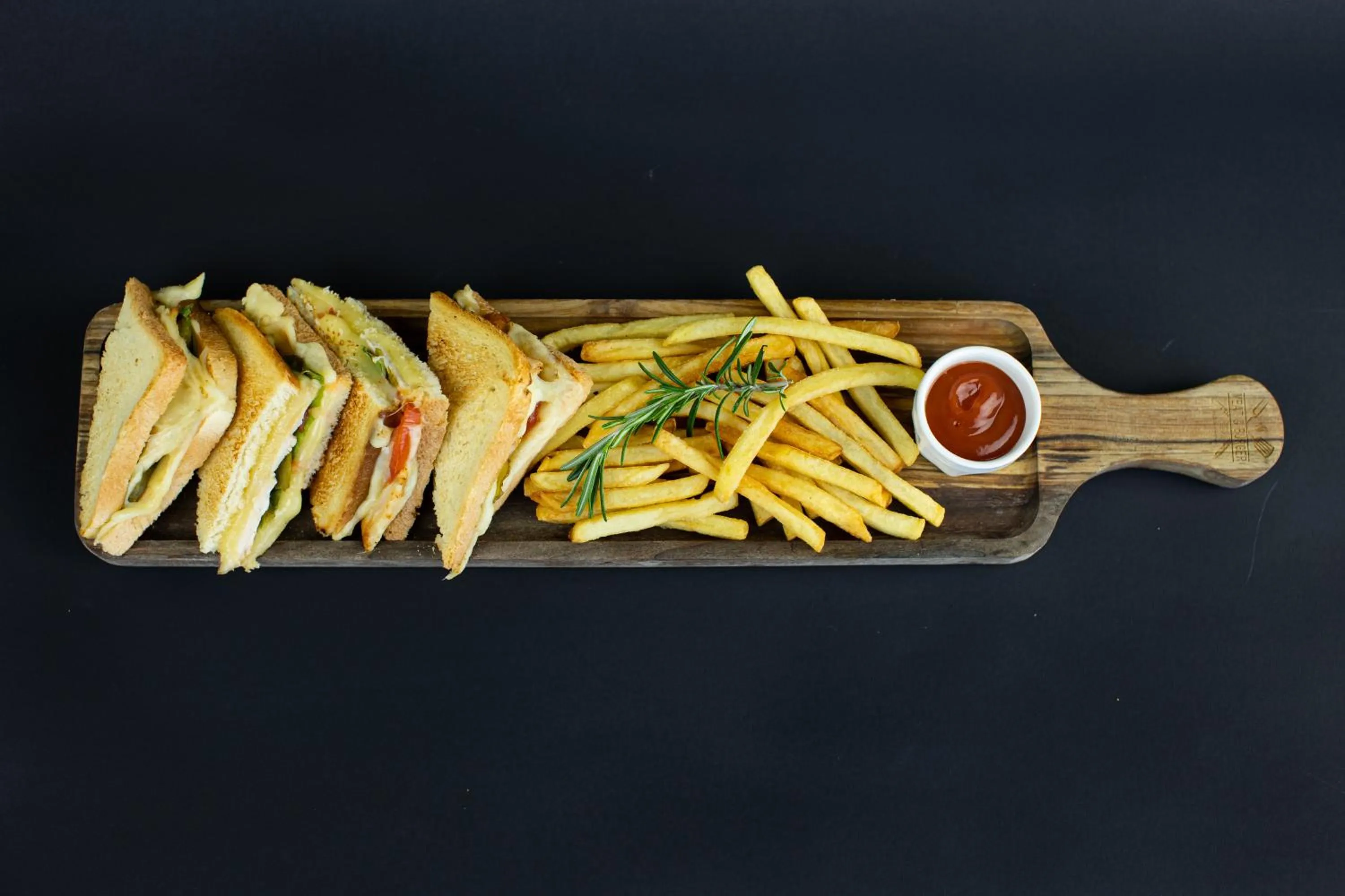 Food in Sunraf Luxe Apartments