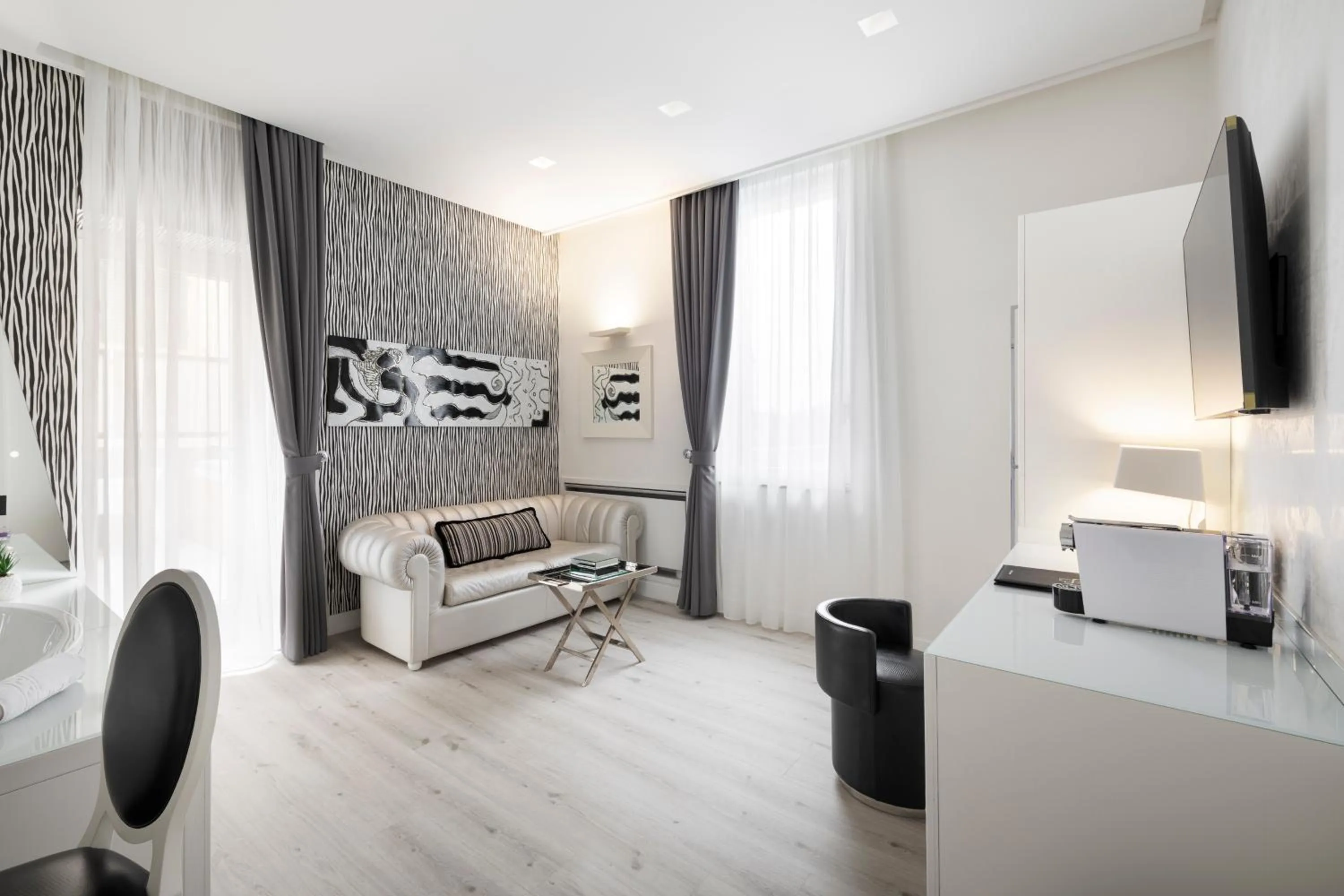 Bedroom in LHP Hotel Montecatini Palace & SPA