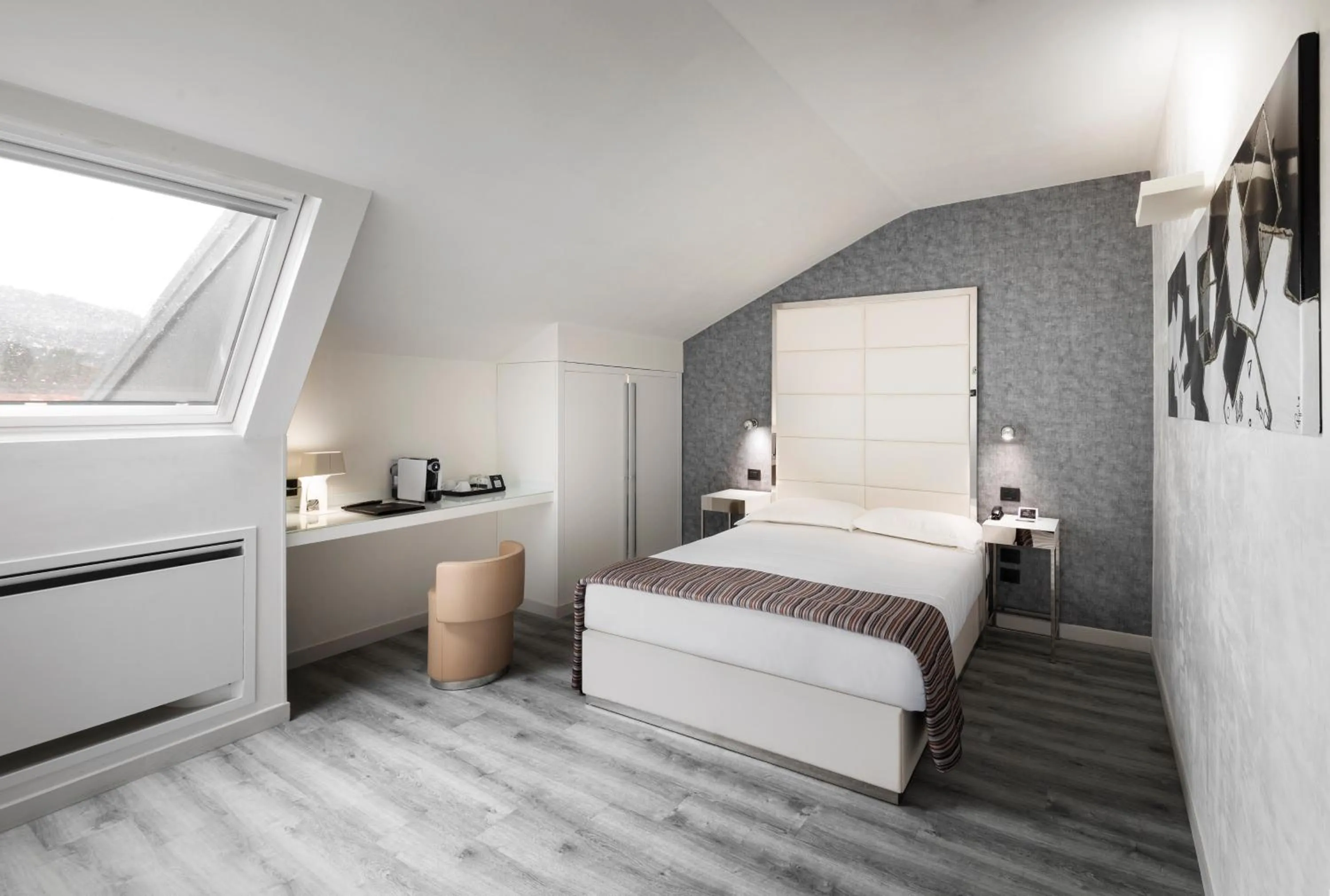 Bedroom, Bed in LHP Hotel Montecatini Palace & SPA