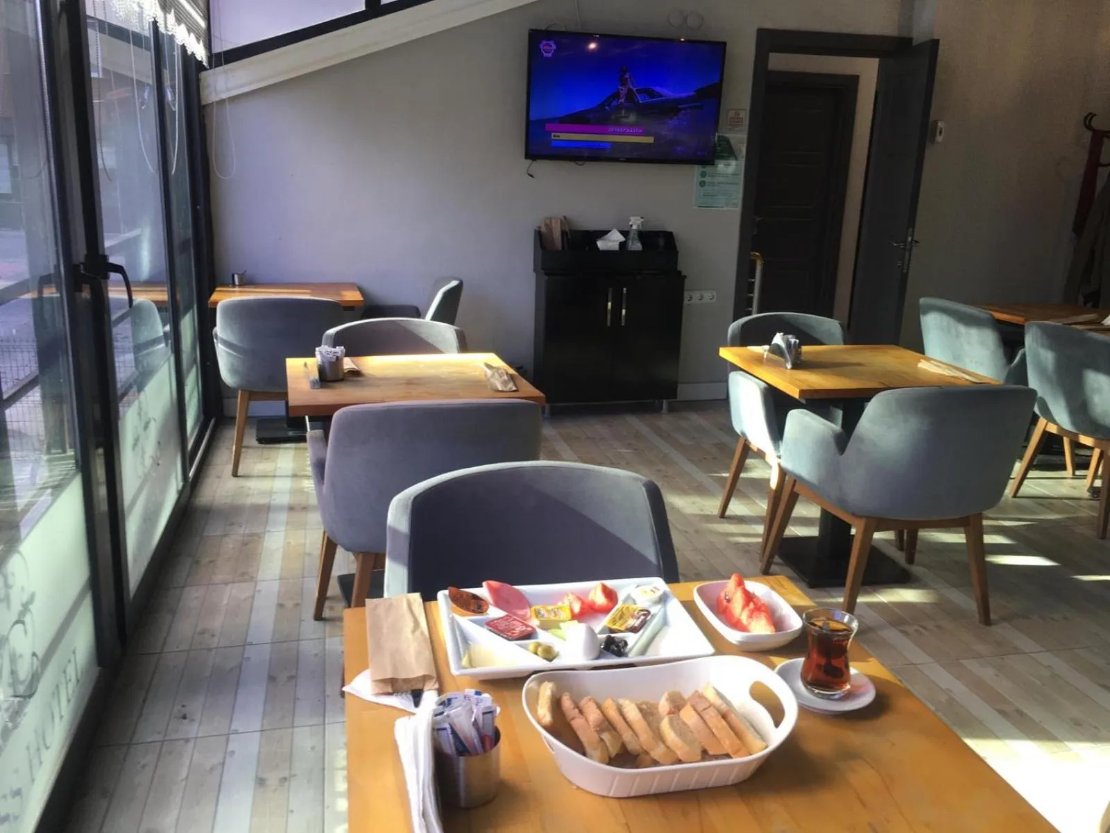 Breakfast in Class Hotel