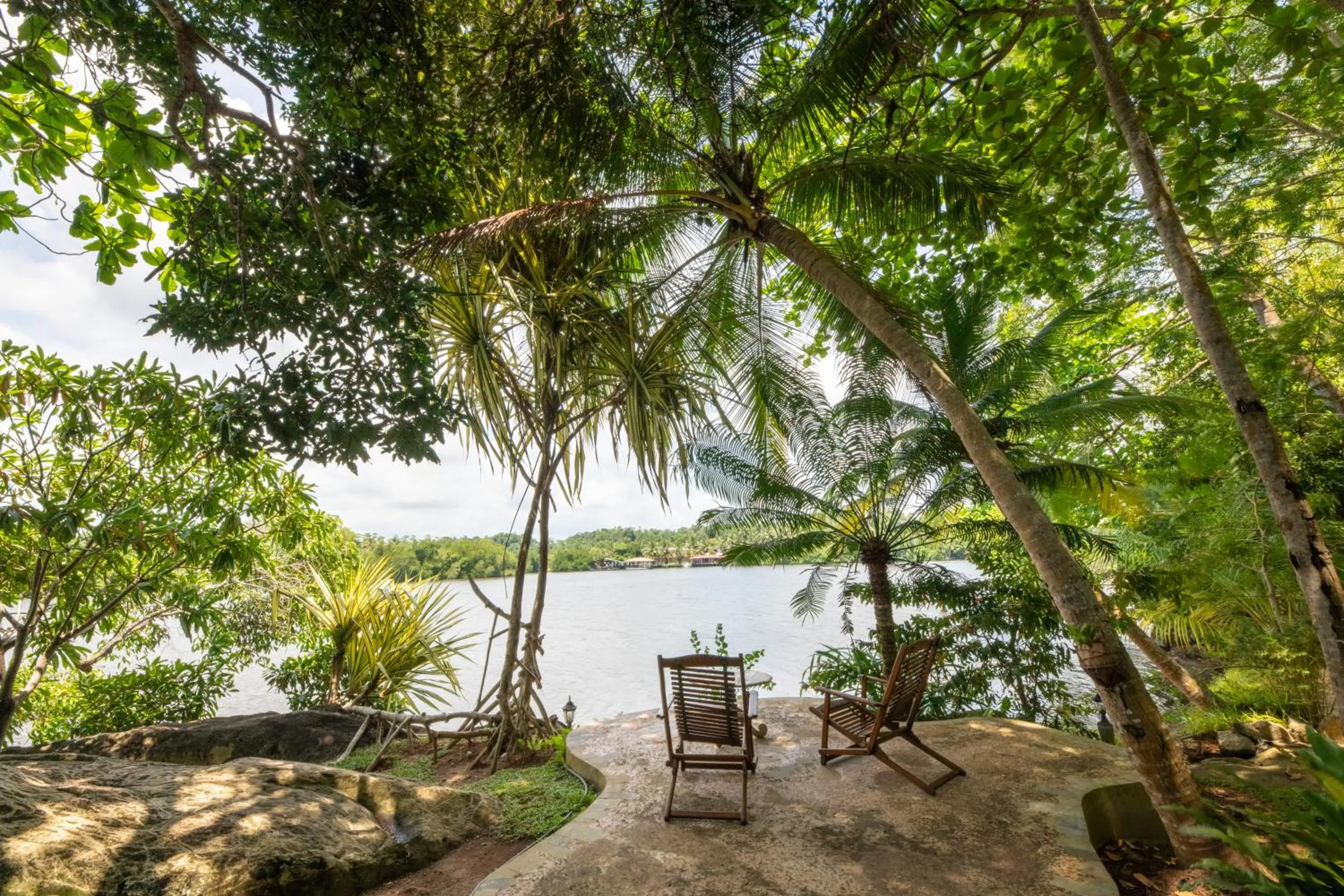 Garden in Villa Birdlake