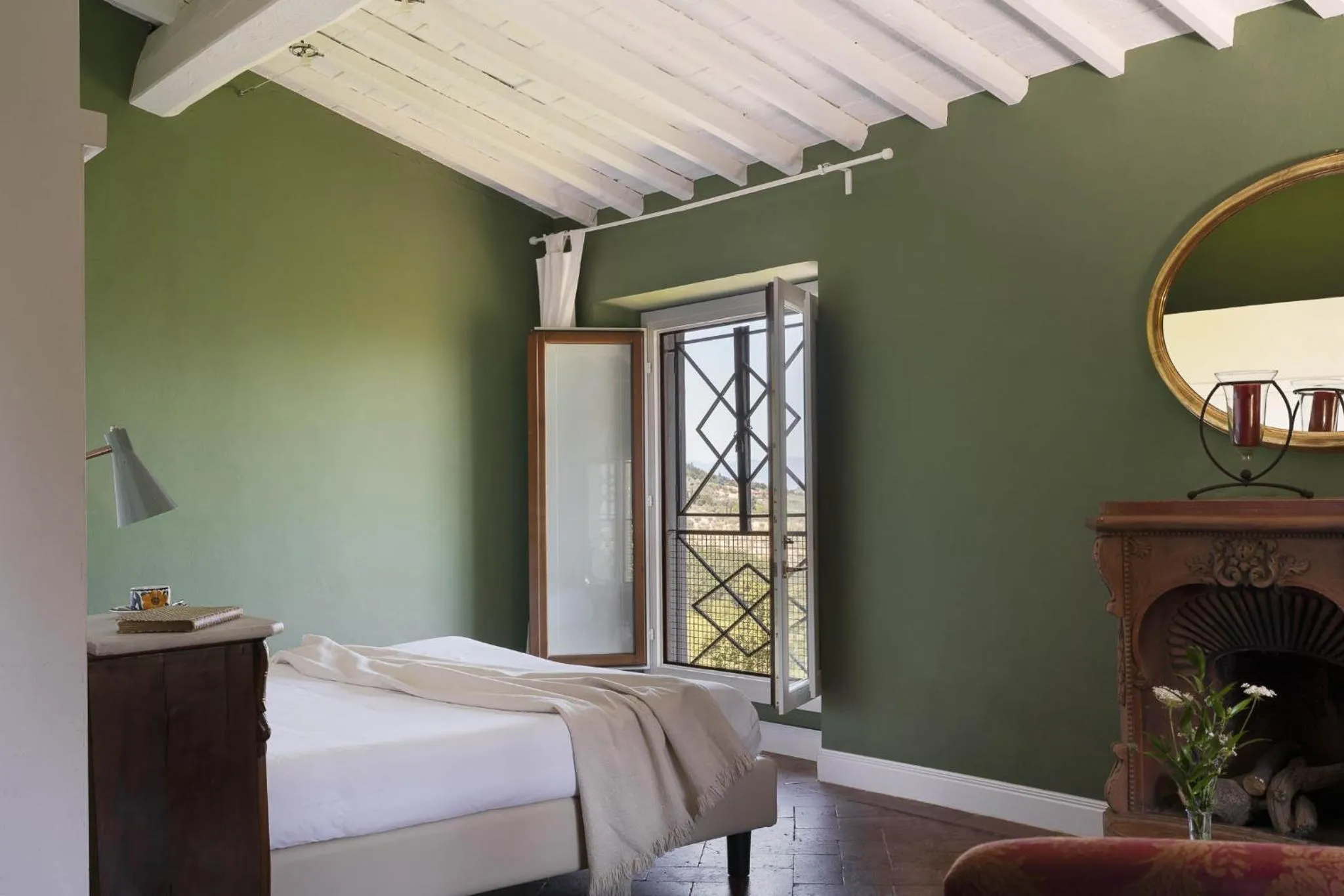 Bedroom, Bed in Le Farnete