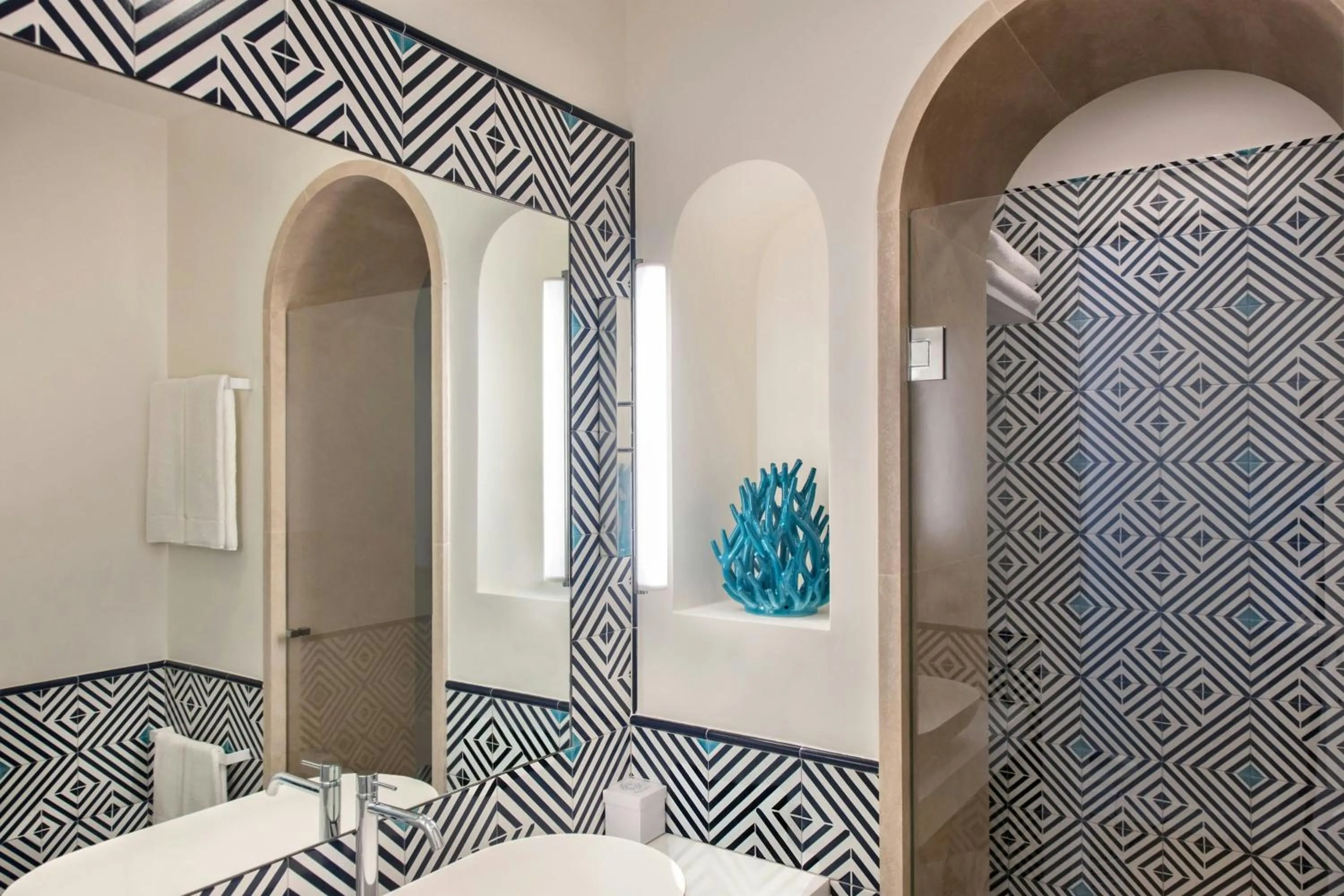 Bathroom in Pazziella, a Luxury Collection Hotel, Capri