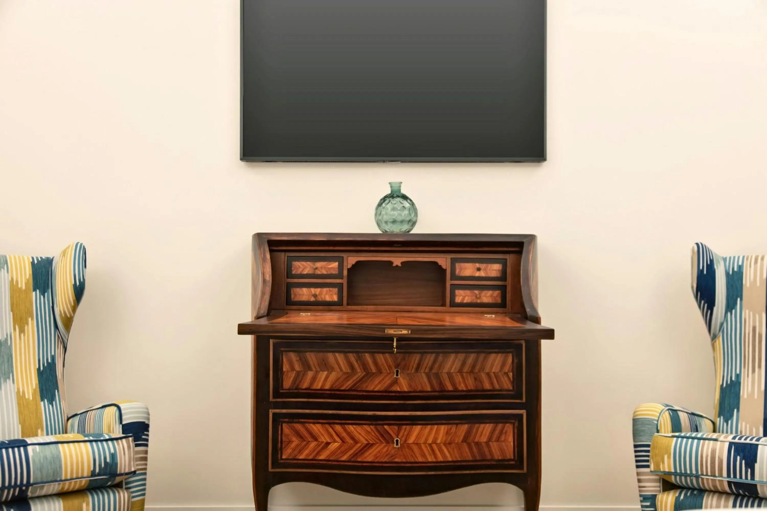 Photo of the whole room in Pazziella, a Luxury Collection Hotel, Capri