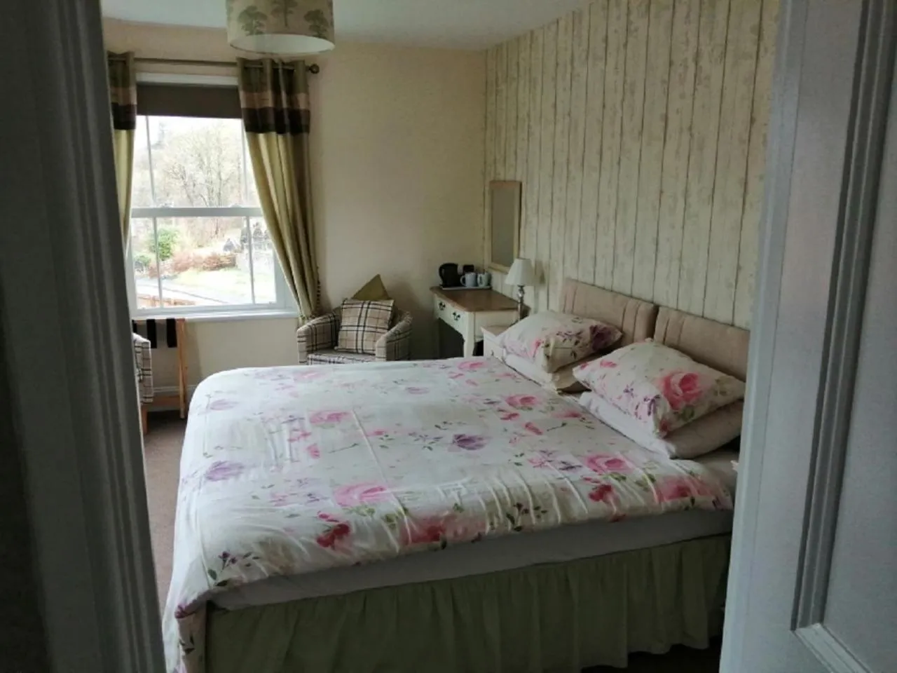 Bedroom, Bed in Lion Hotel