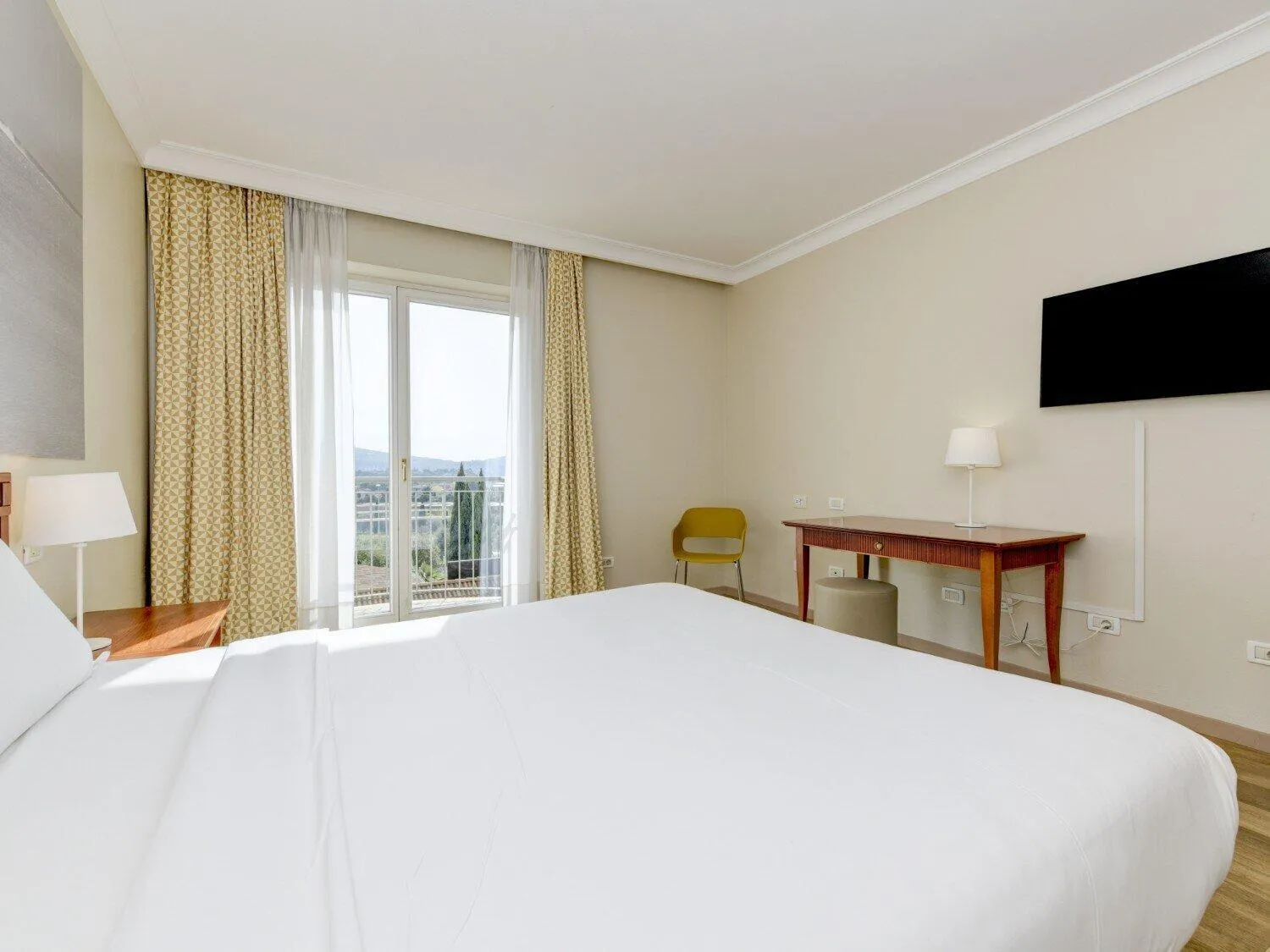 Photo of the whole room, Bed in B&B Hotel Affi - Lago di Garda