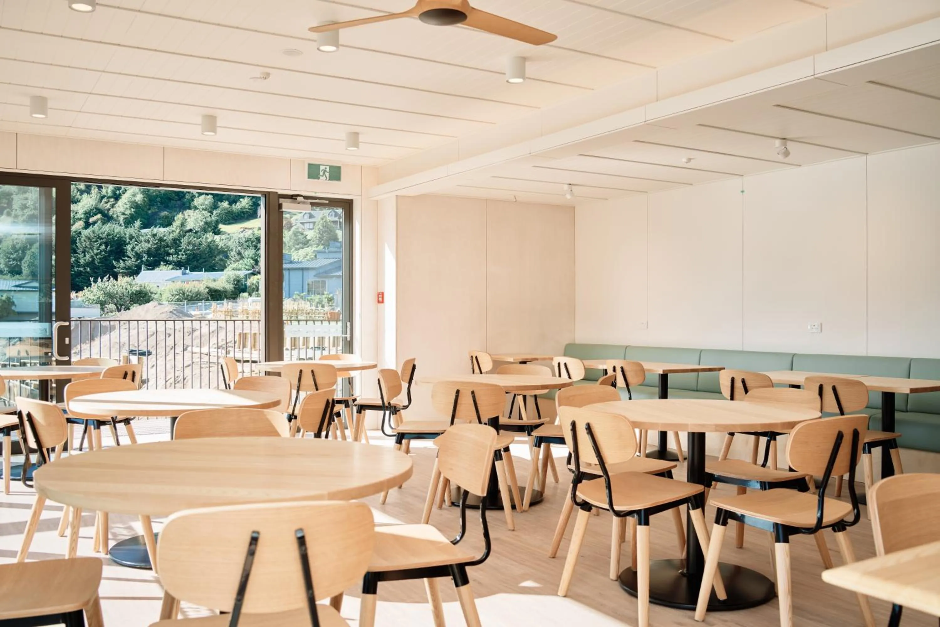 Dining area in Driftaway Queenstown