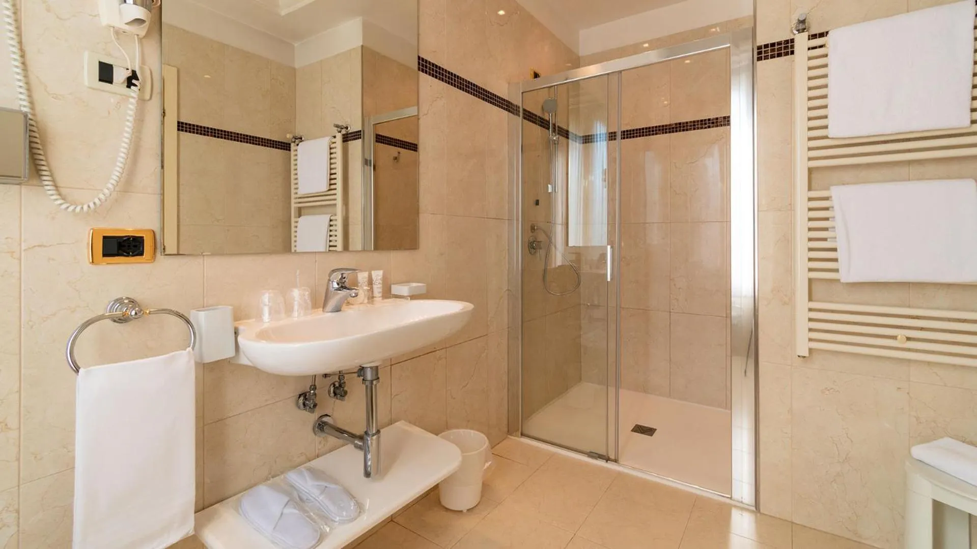 Bathroom in Hotel Principe