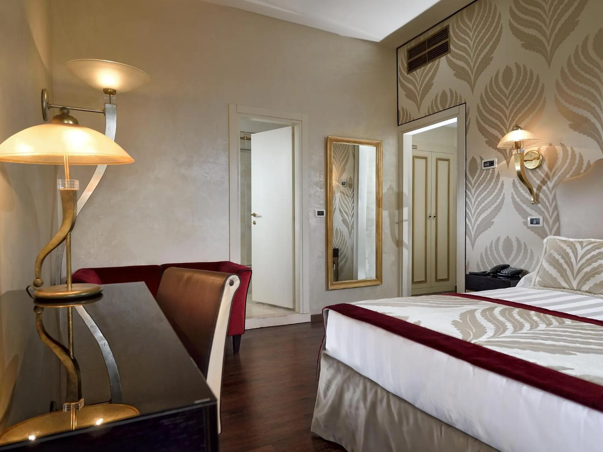 Bedroom, Bed in Hotel Principe