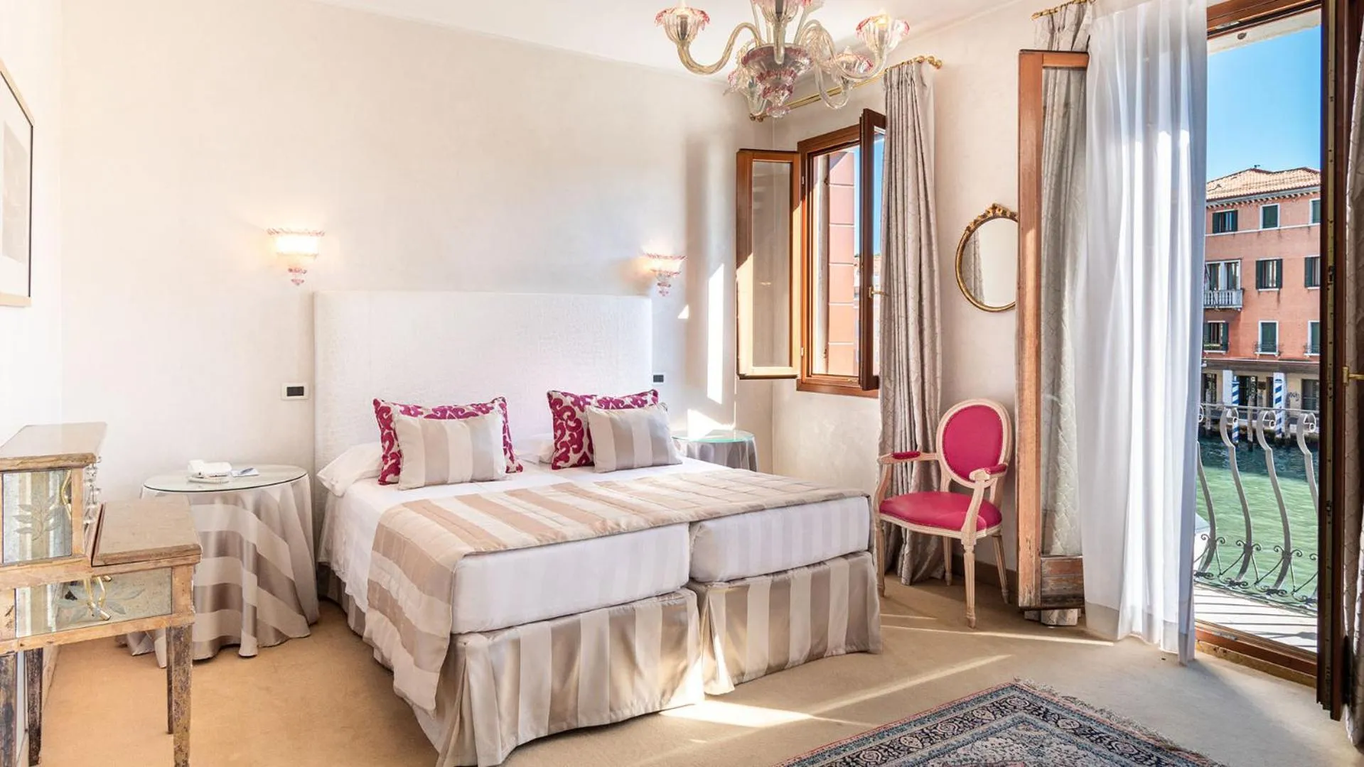 Photo of the whole room, Bed in Hotel Principe