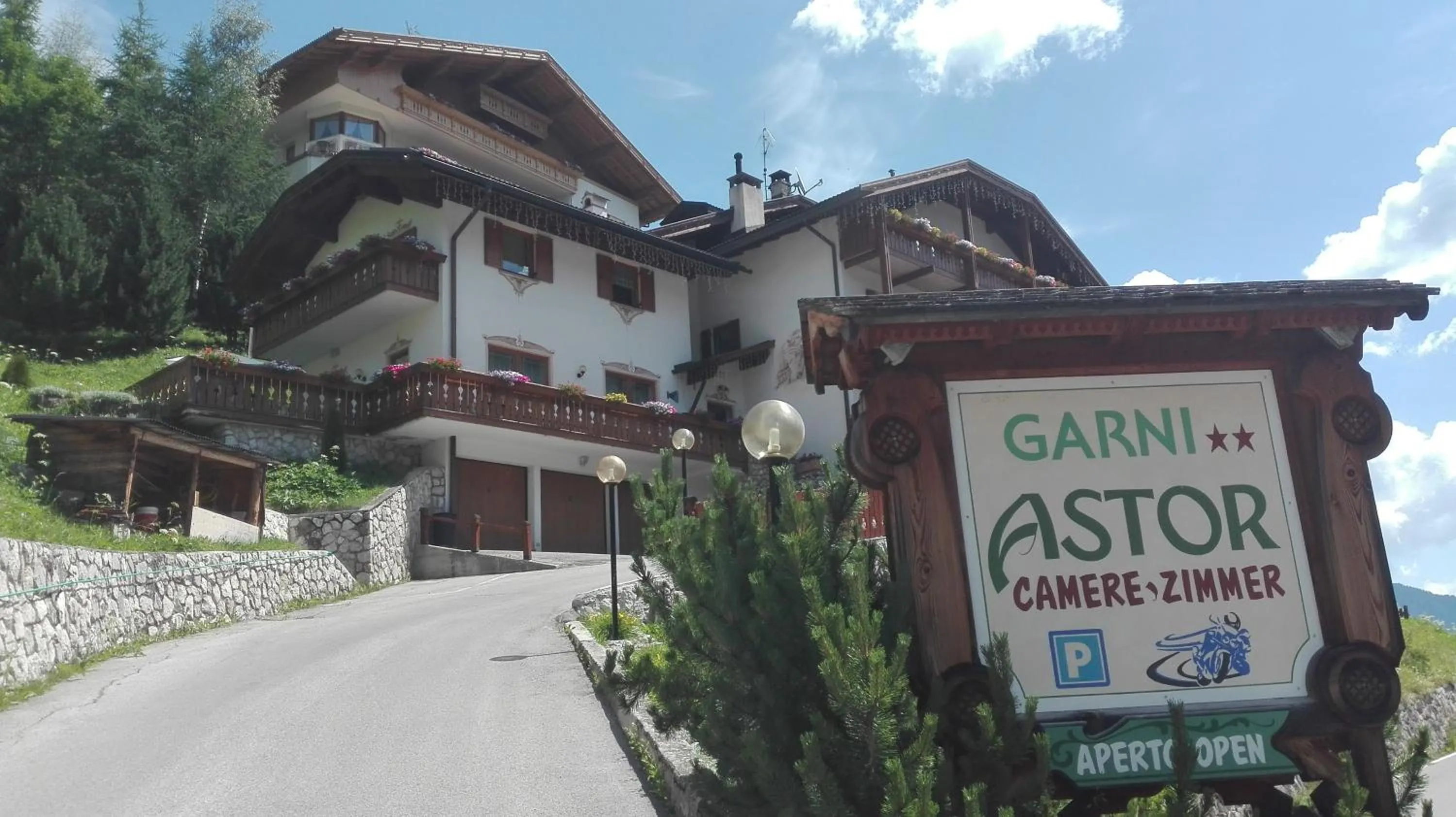 Property logo or sign in Garnì Astor