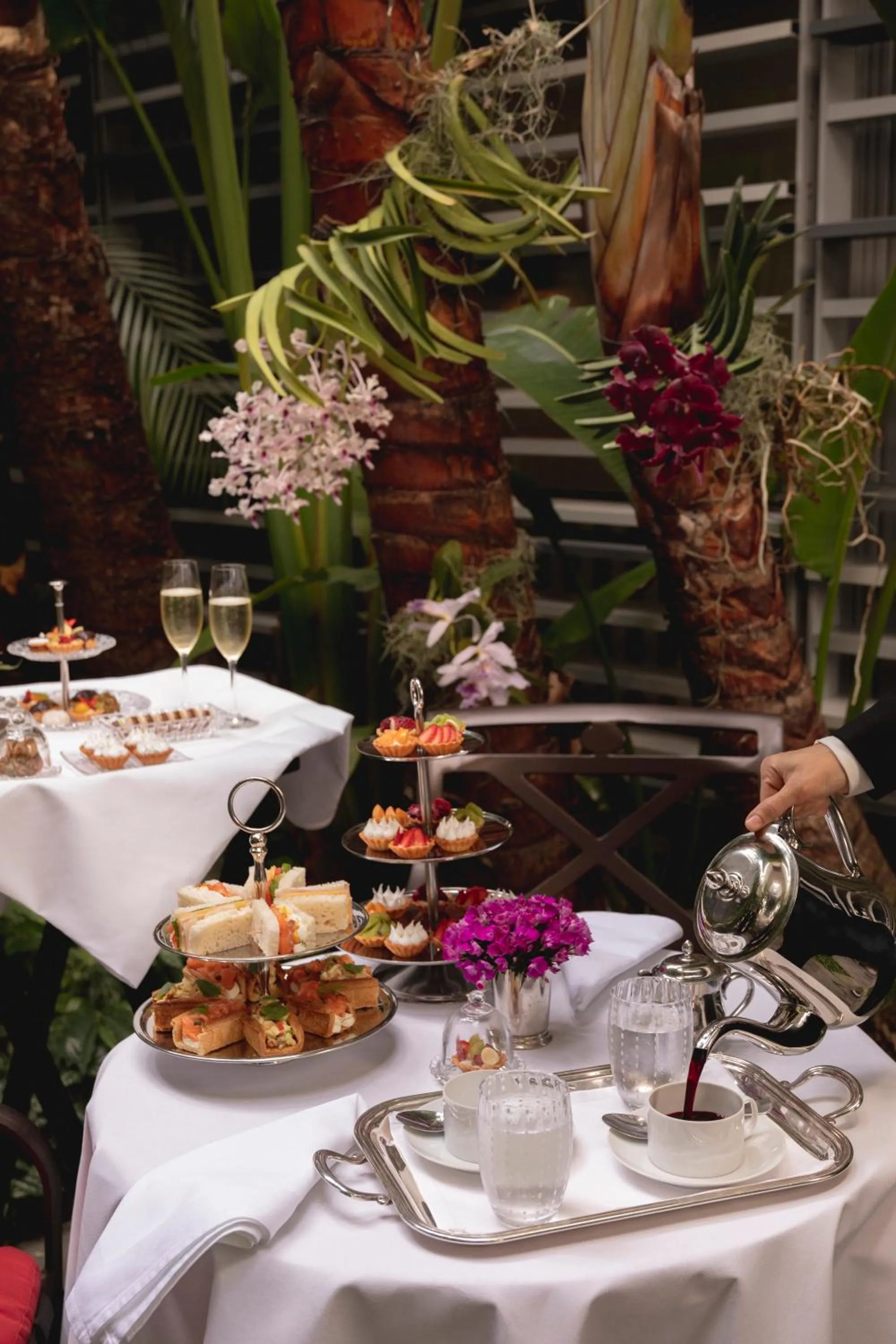 Restaurant/places to eat in Hotel Cayena Caracas a LHW