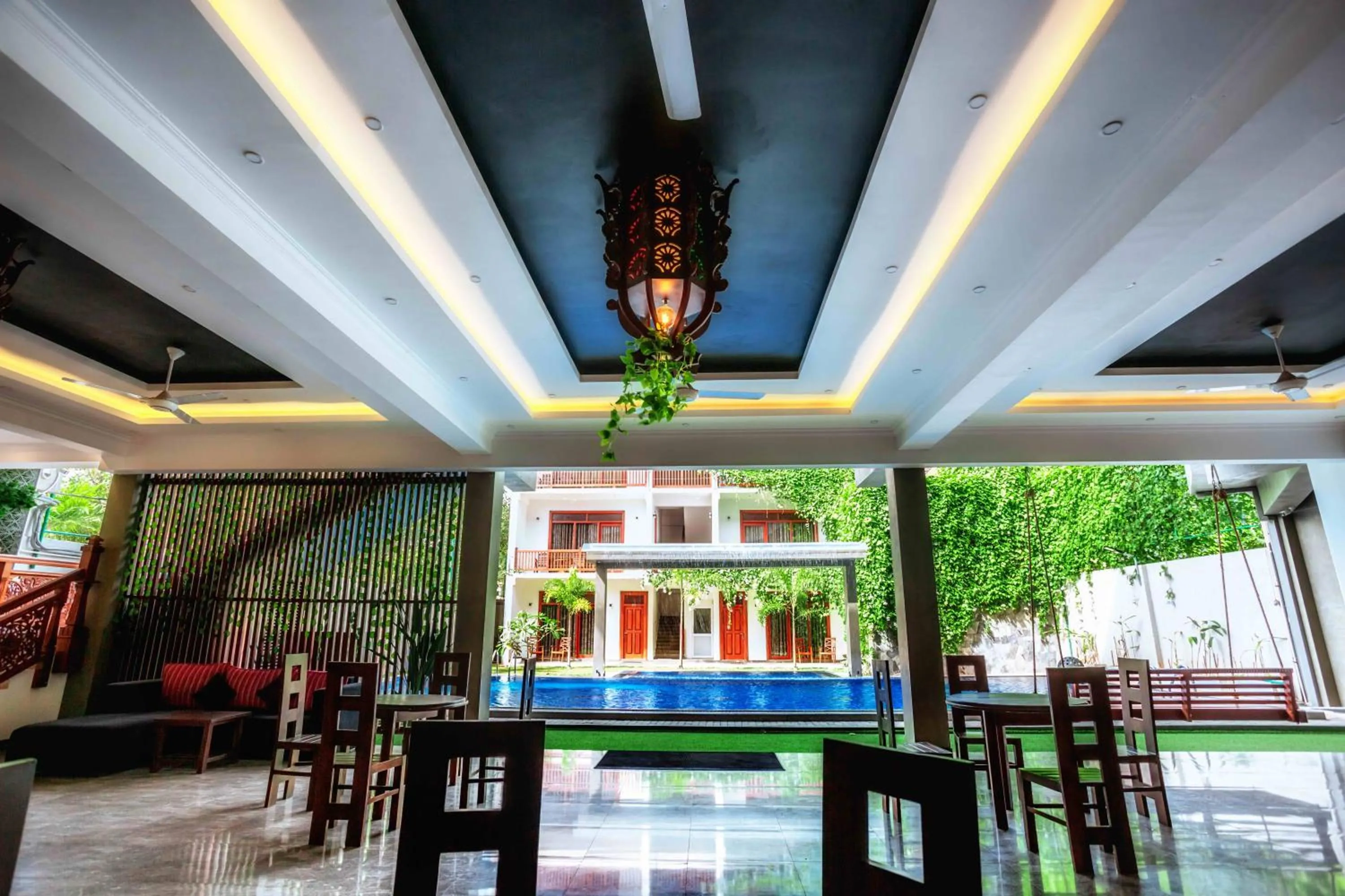 Restaurant/places to eat in Polhena Grand Resort & Banquet