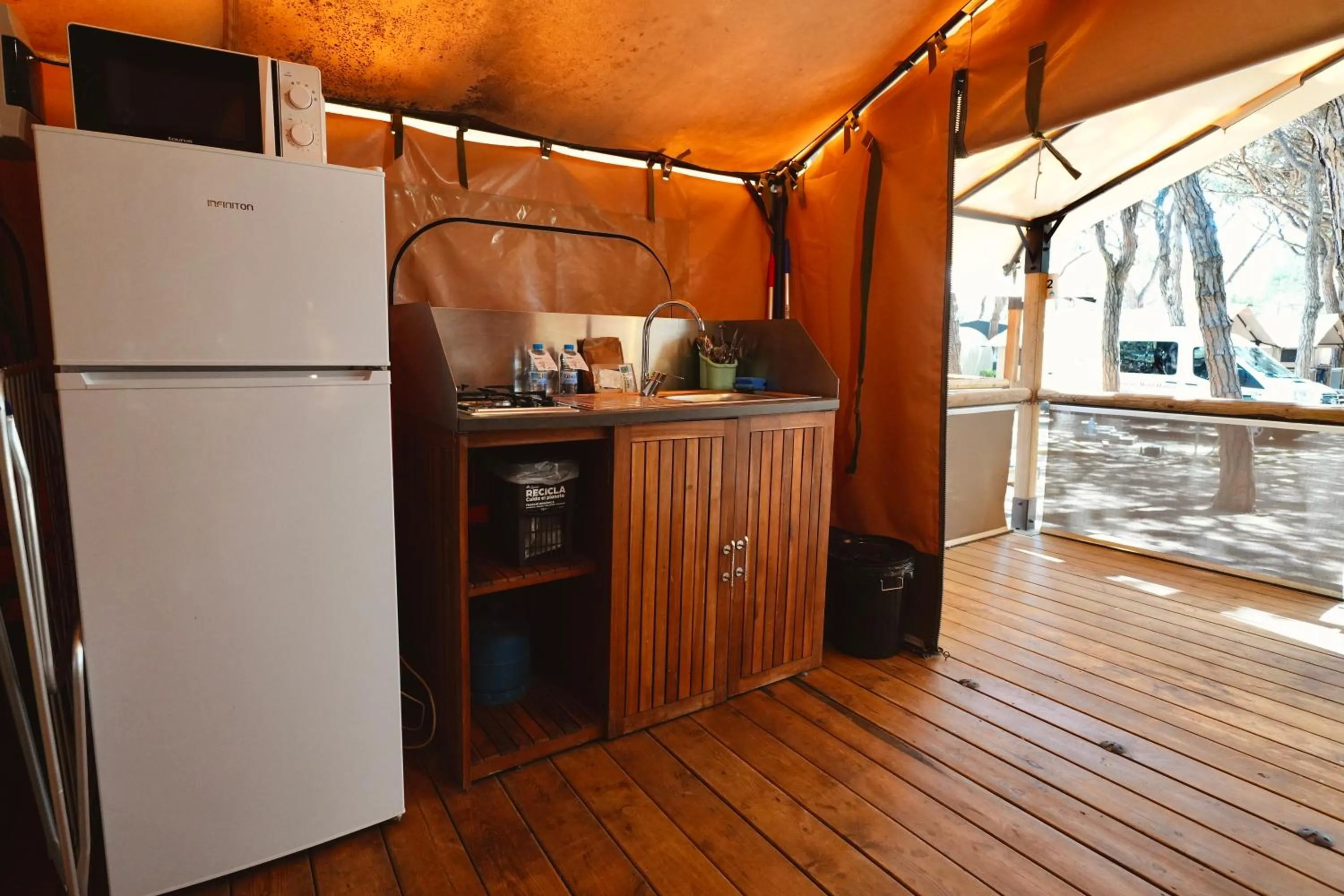 Two-Bedroom Cottage - Victoria in Tres Estrellas