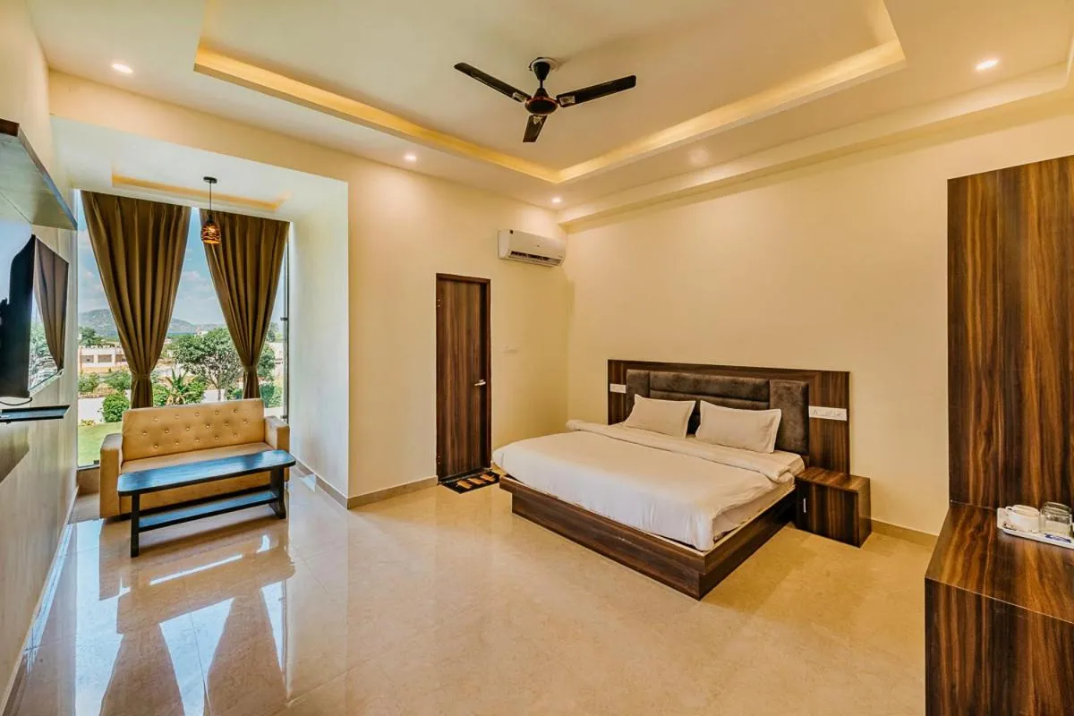Photo of the whole room in Aditya Palace