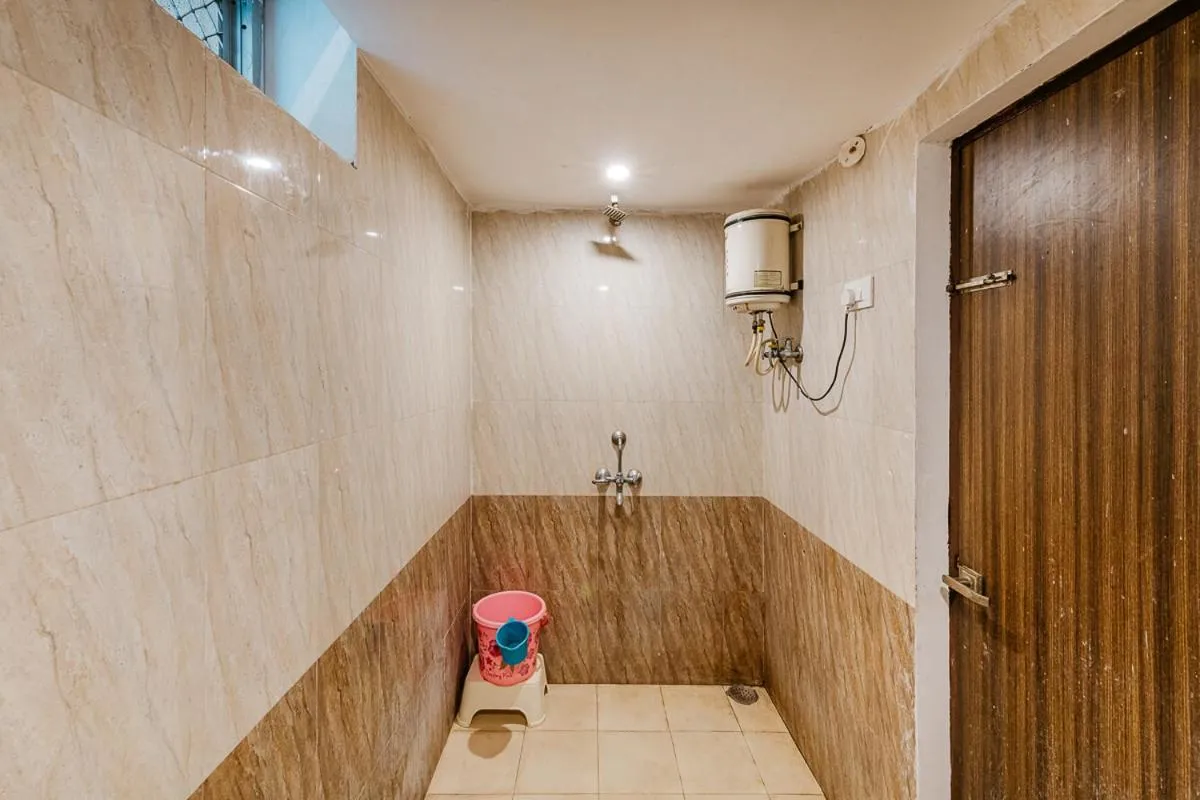 Shower in Aditya Palace