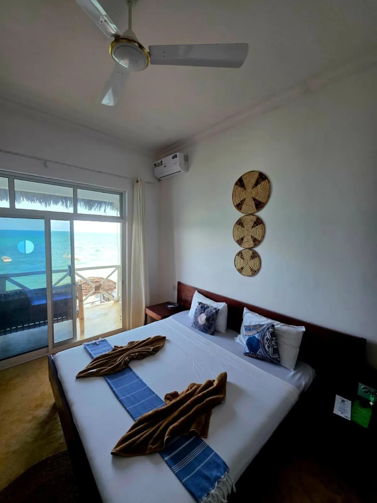 Photo of the whole room, Bed in Equalia boutique hotel