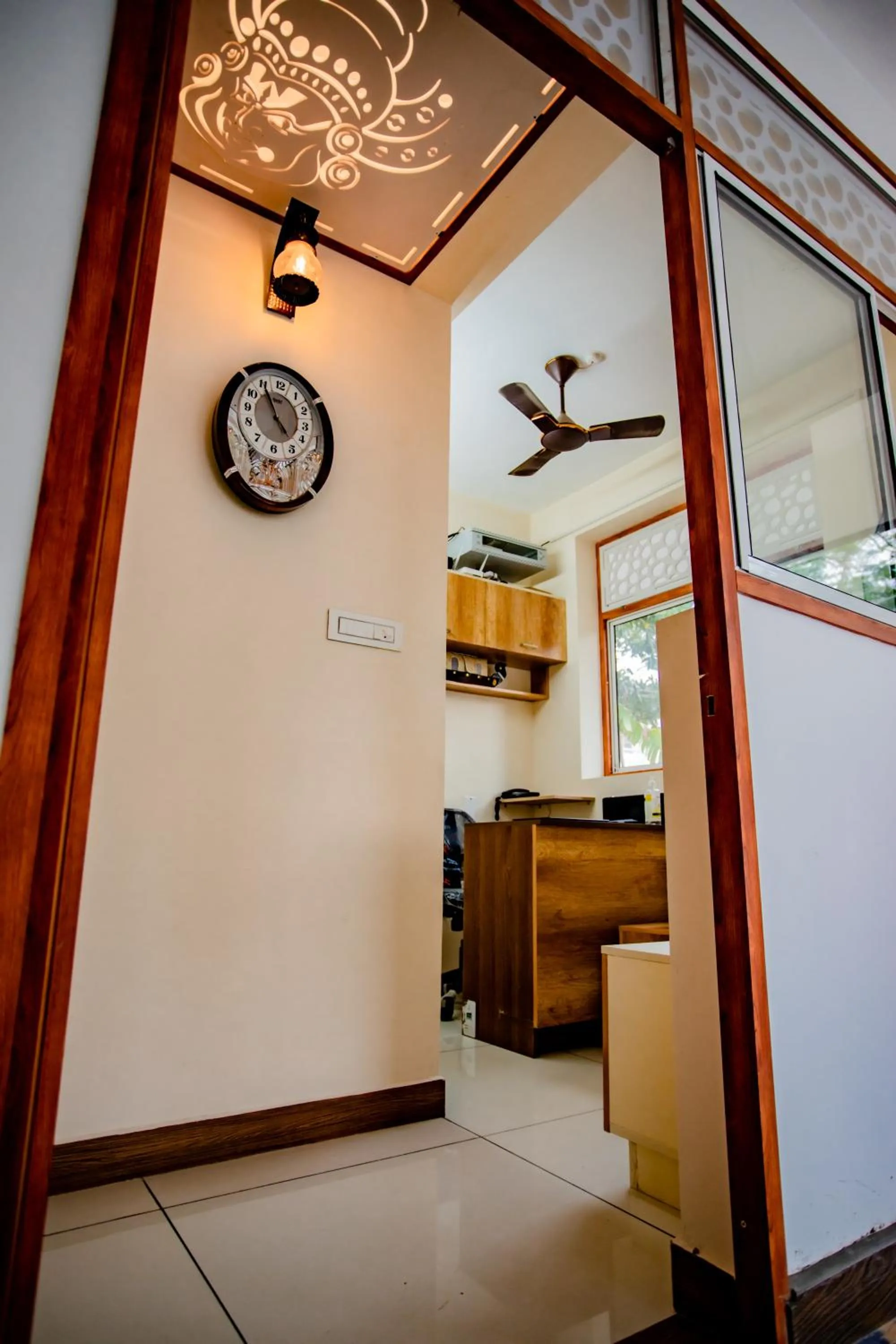 Cliff Way Apartments