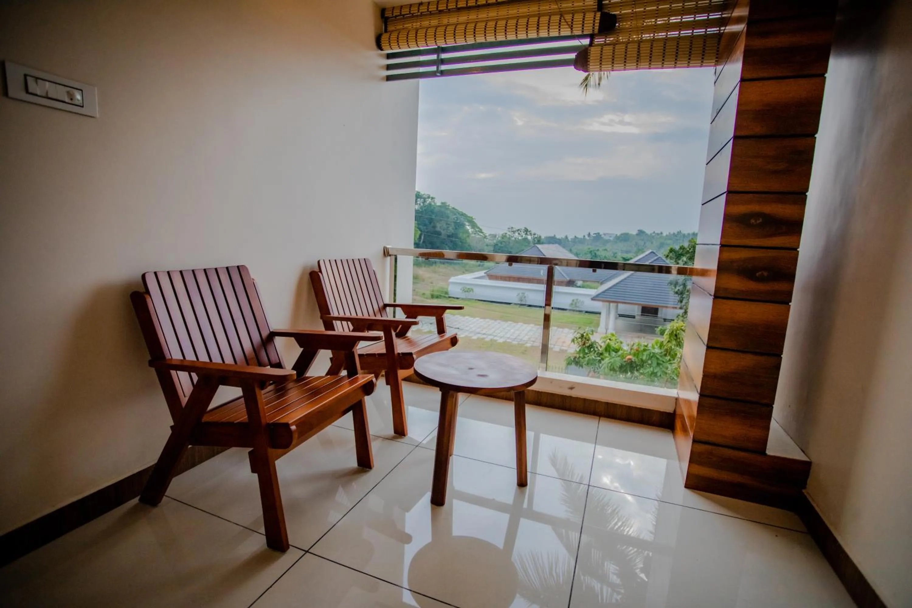 Cliff Way Apartments