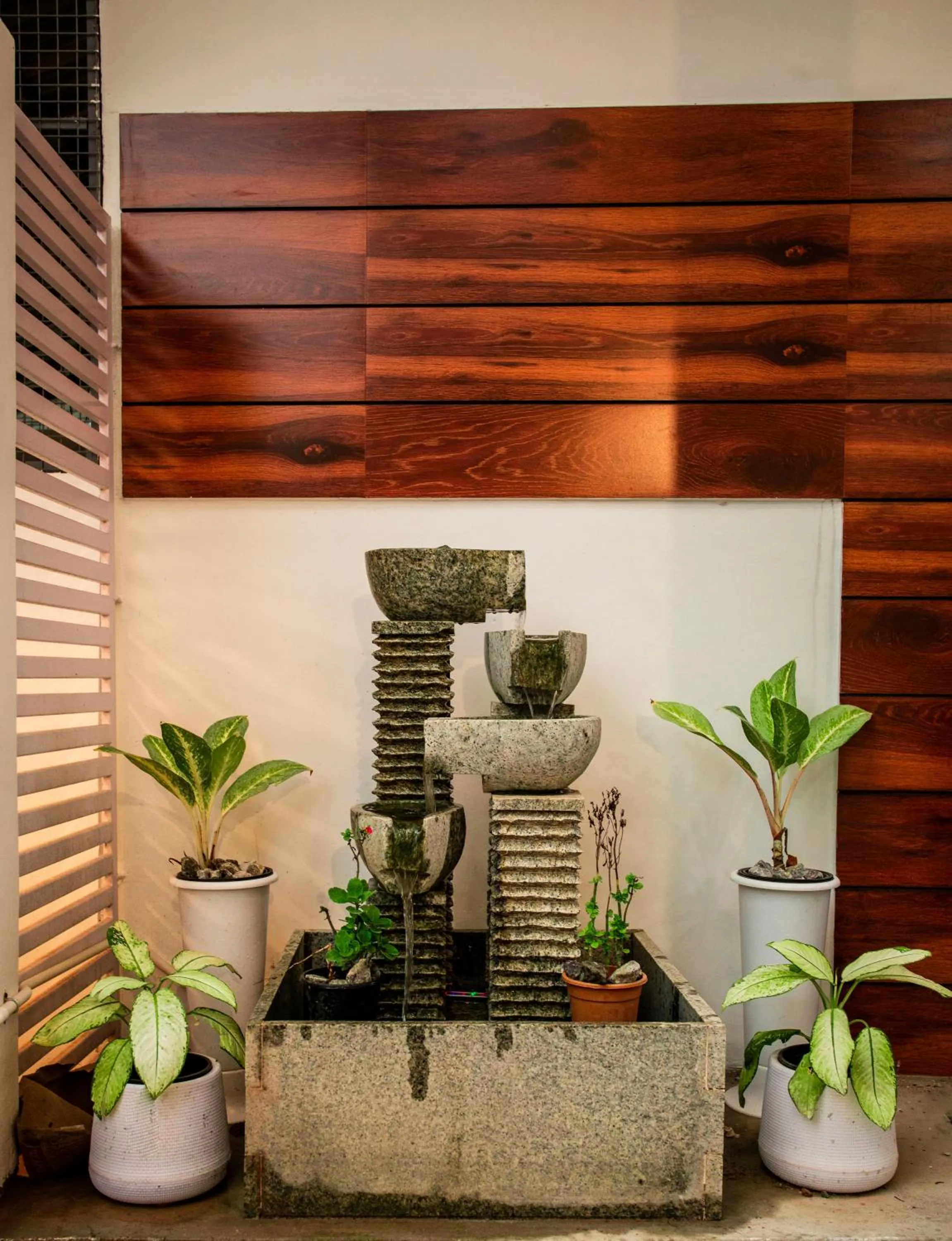 Cliff Way Apartments