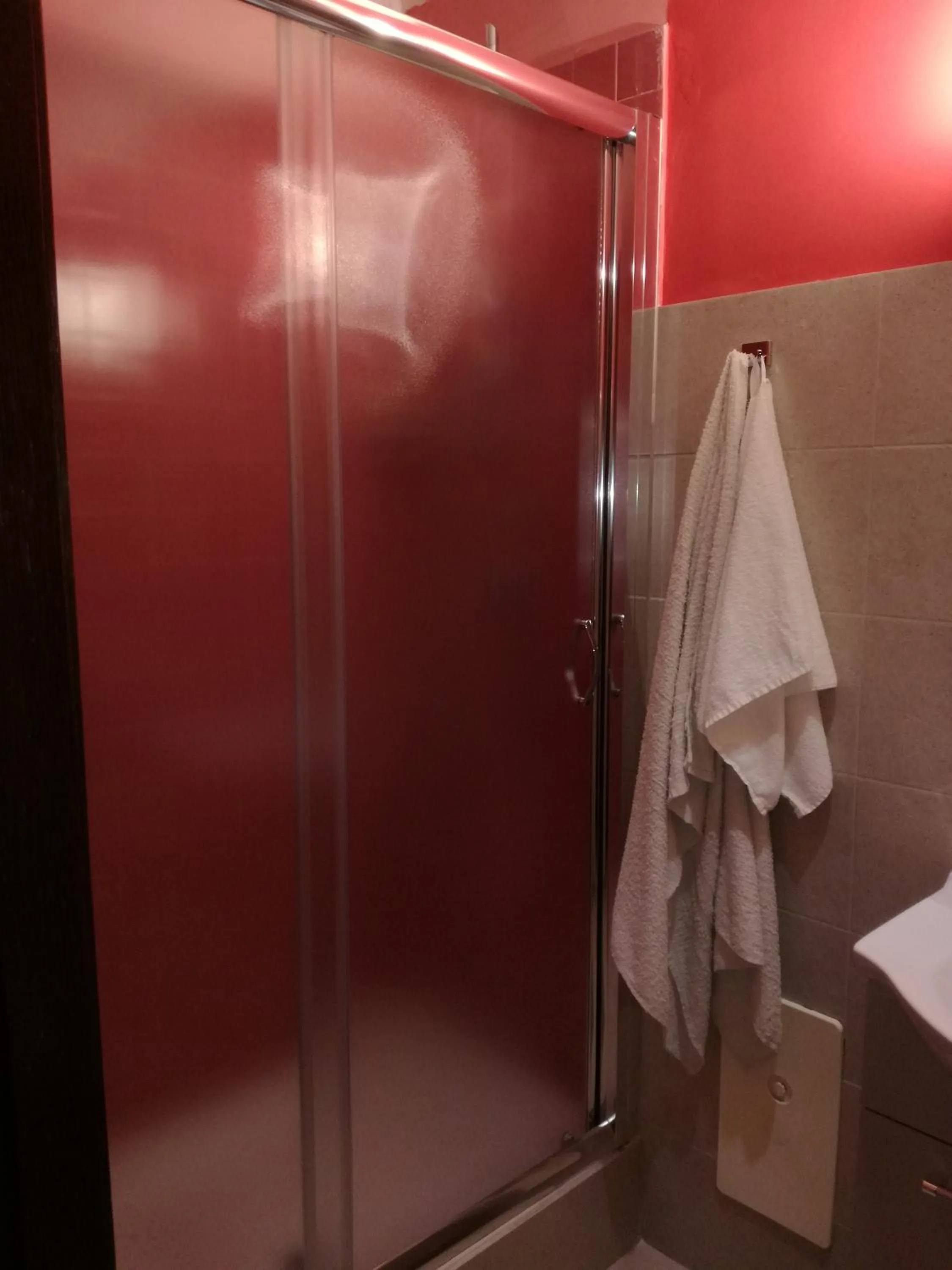 Shower in B&B Rainbow