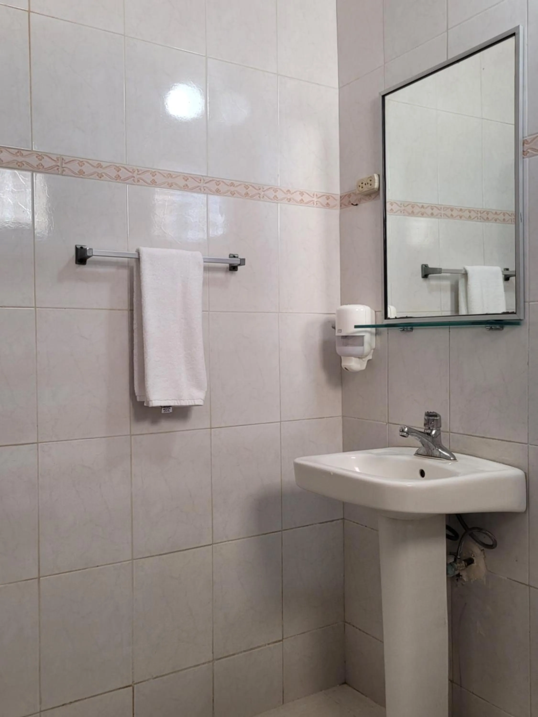 Bathroom in Drake Bolivar Santo Domingo